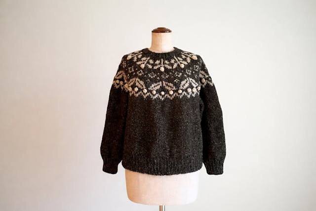 棒針編みで作る トップダウン丸ヨークセーター講座