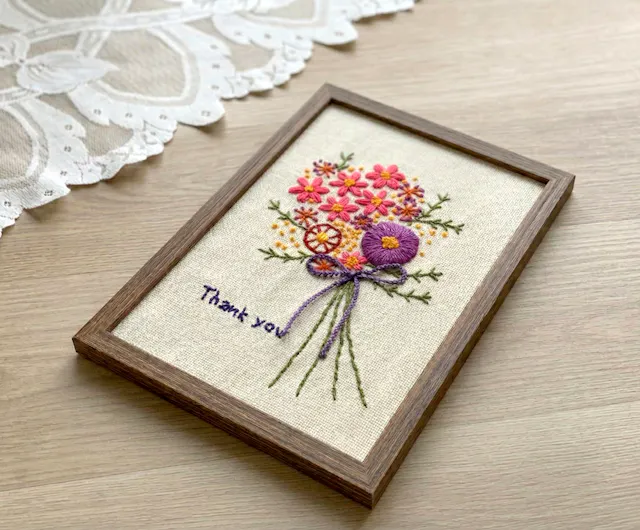 はじめてでも作れる　刺繍のメッセージボード講座