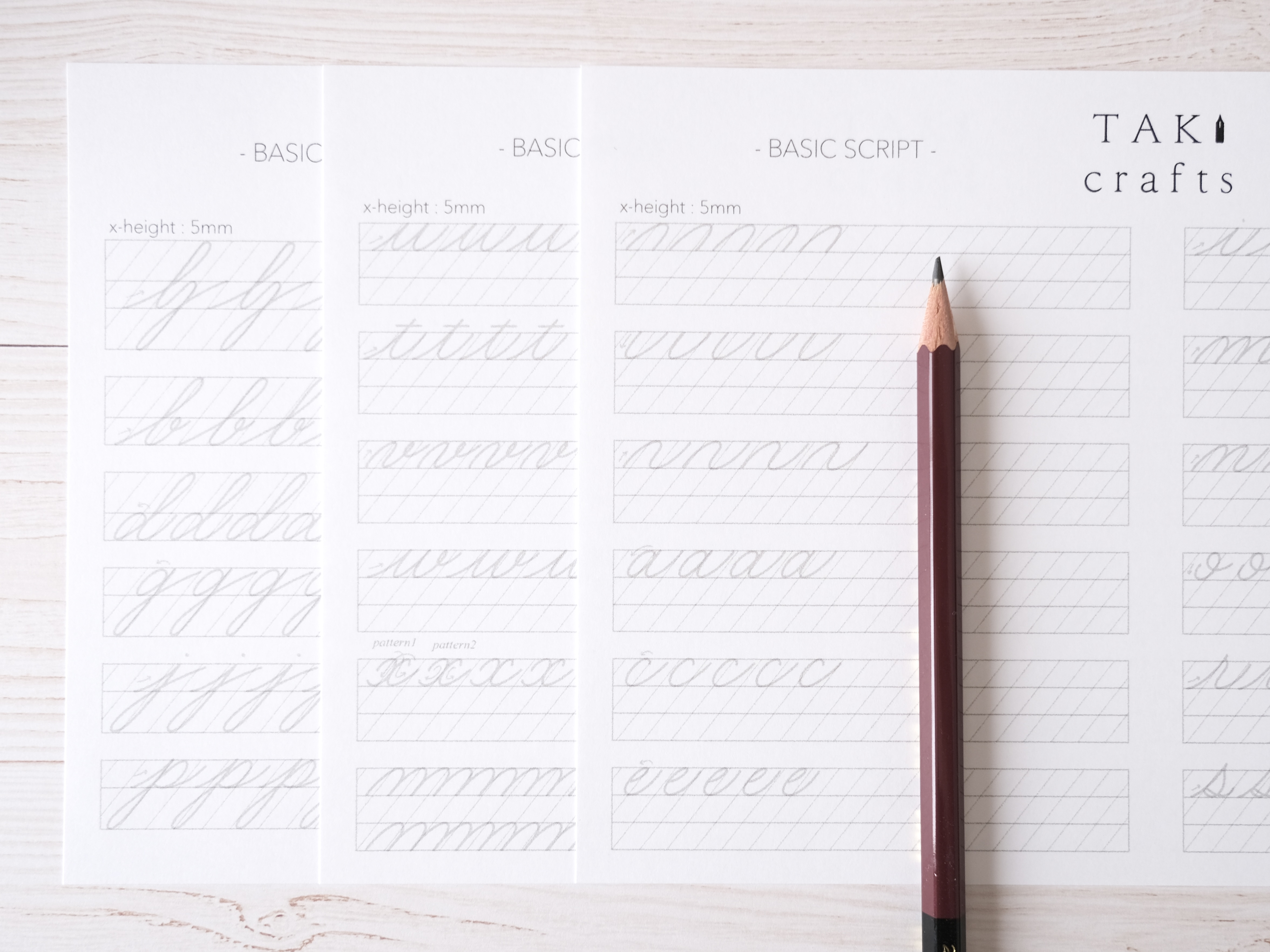 カリグラフィーの基礎となる「アルファベット筆記体」講座の紹介画像2