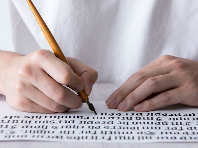 日本一やさしいカリグラフィー・ゴシック体講座