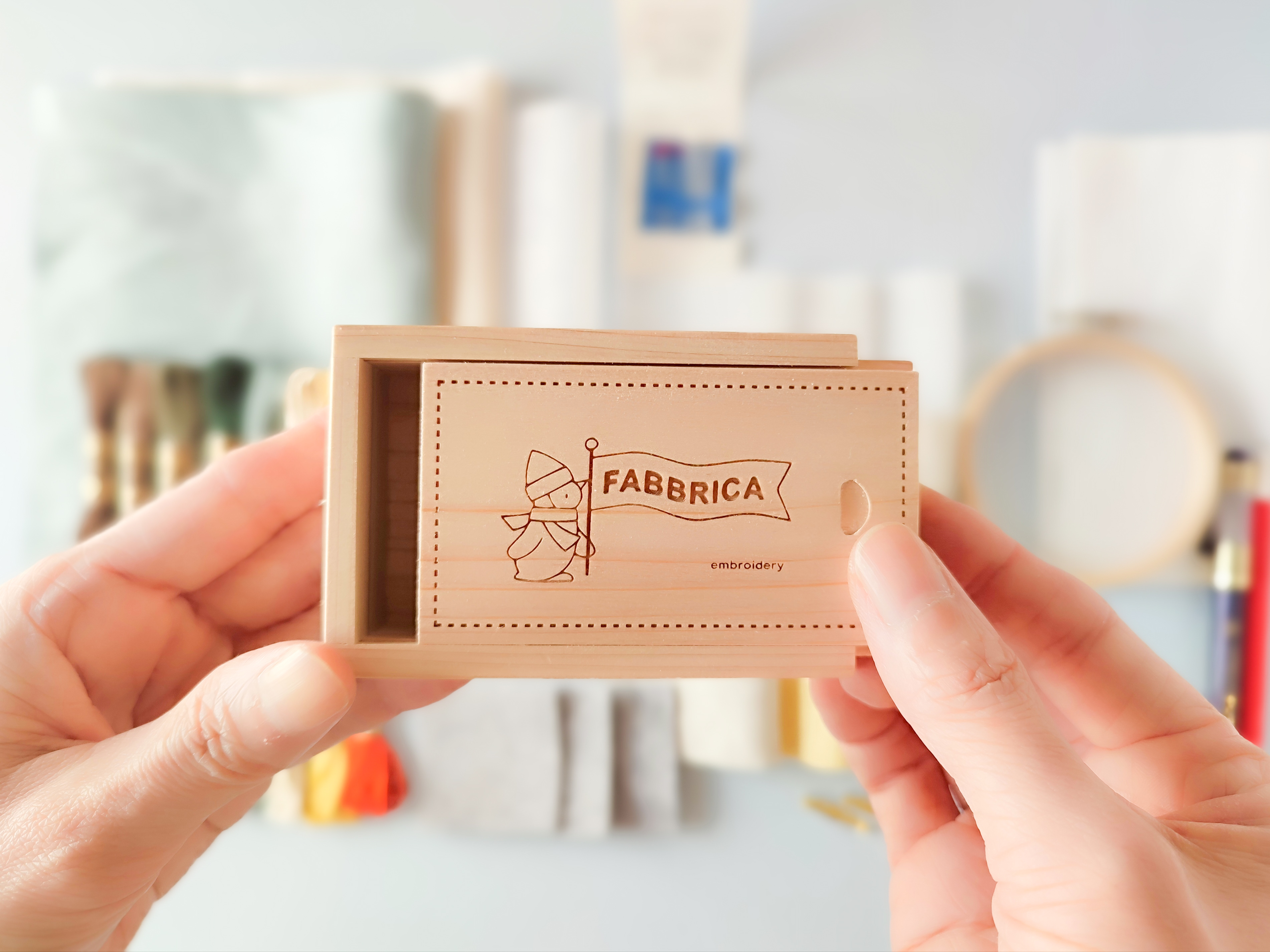 【FABBRICA刺繍講座】基本のステッチとふわふわステッチで作るリネン小物レッスンの紹介画像8