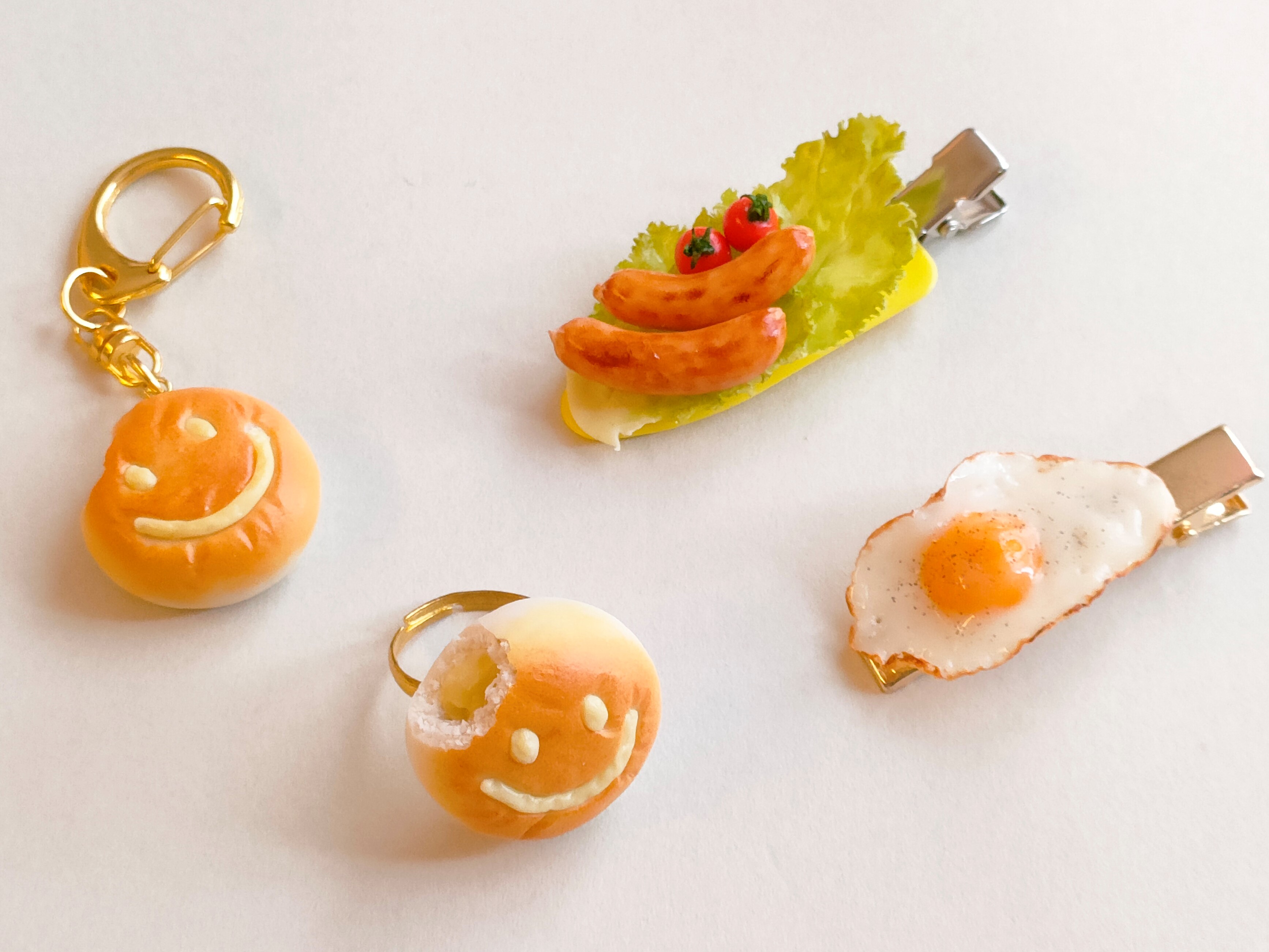 かじりかけがかわいい！樹脂粘土で作る、にこちゃんクリームパンのモーニングプレート講座の紹介画像4