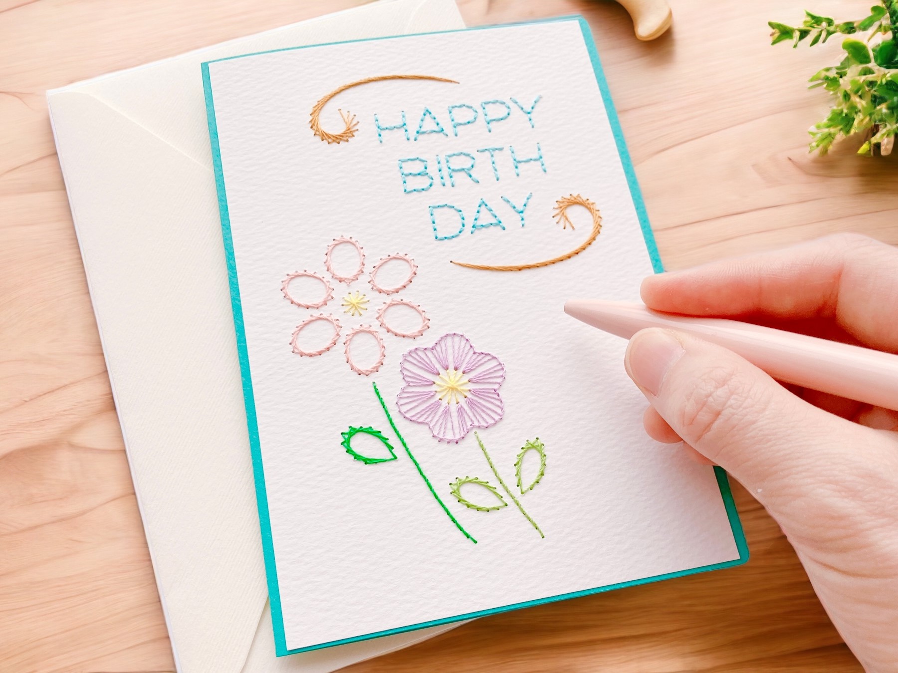 Happy Birthdayカード（模様、仕上げ）の画像