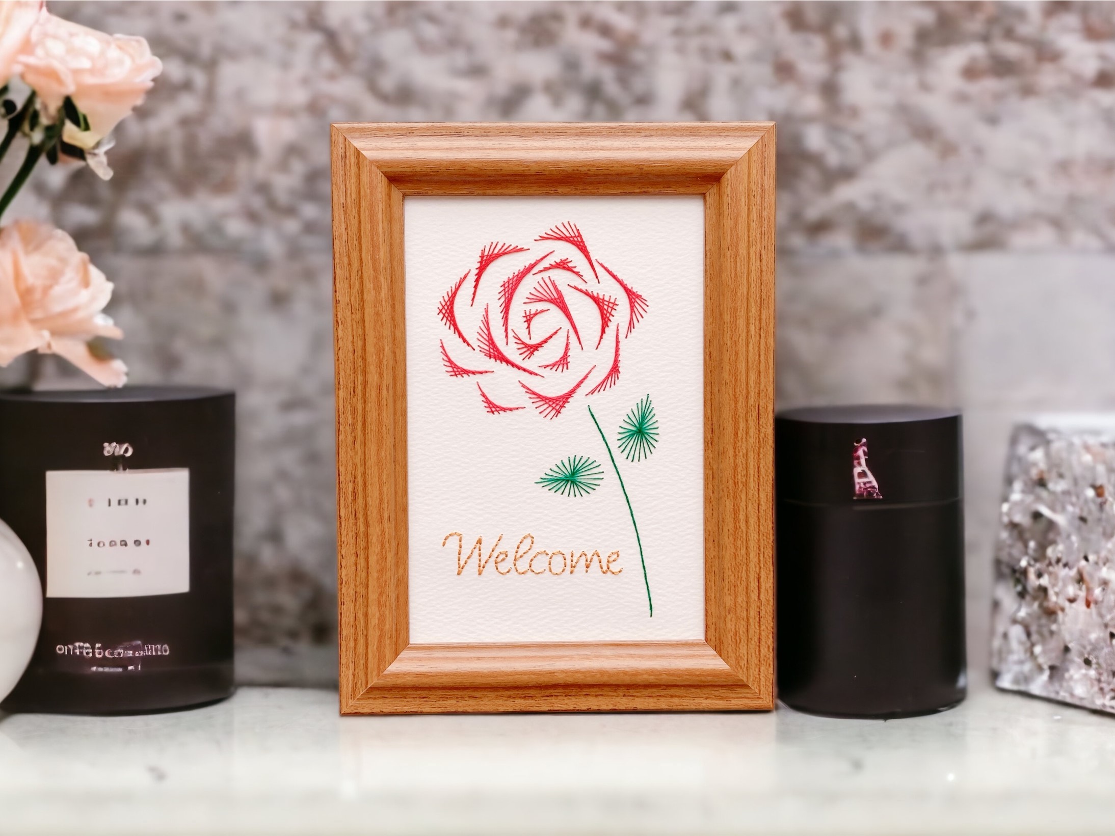 バラのウェルカムボード（文字、仕上げ）の画像