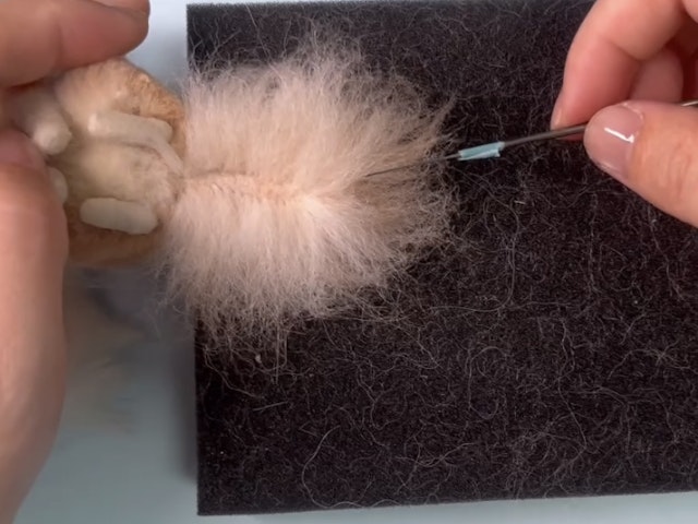 しっぽの植毛方法の画像