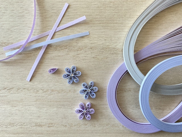 基本のパーツでお花を作りますの画像