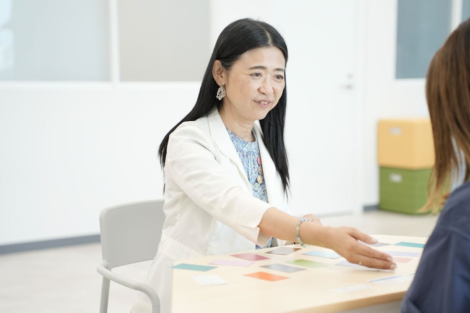 ーー 今後、ご自身として色の分野でどのようなことをしていきたいと考えていらっしゃいますか?