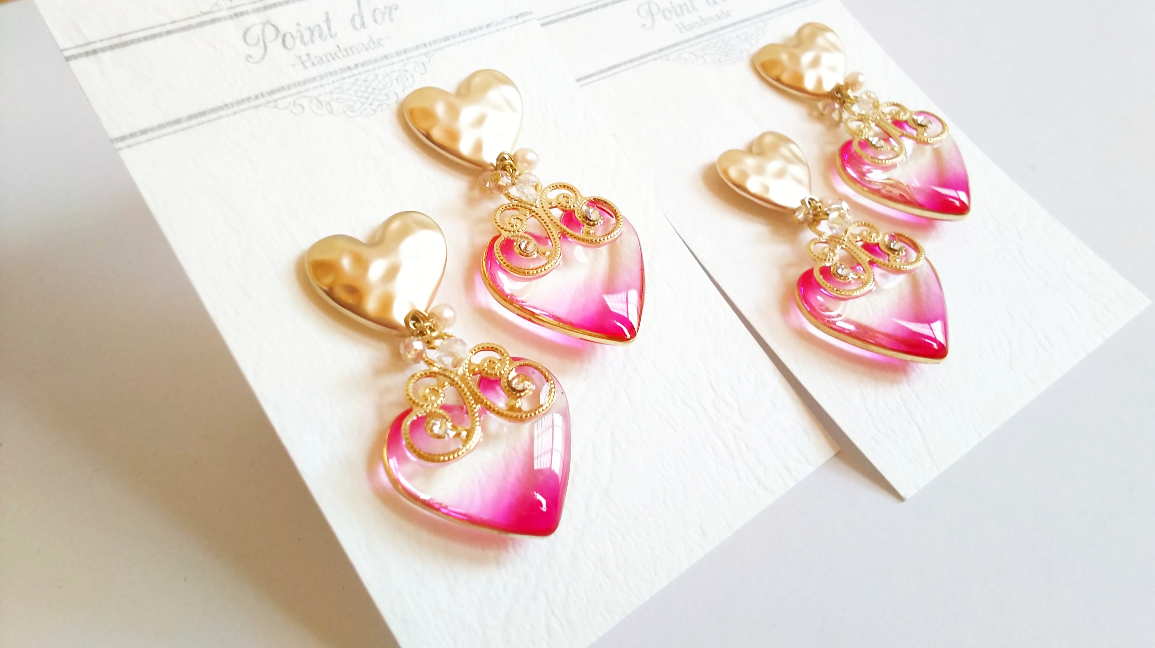 Wハートのピアス