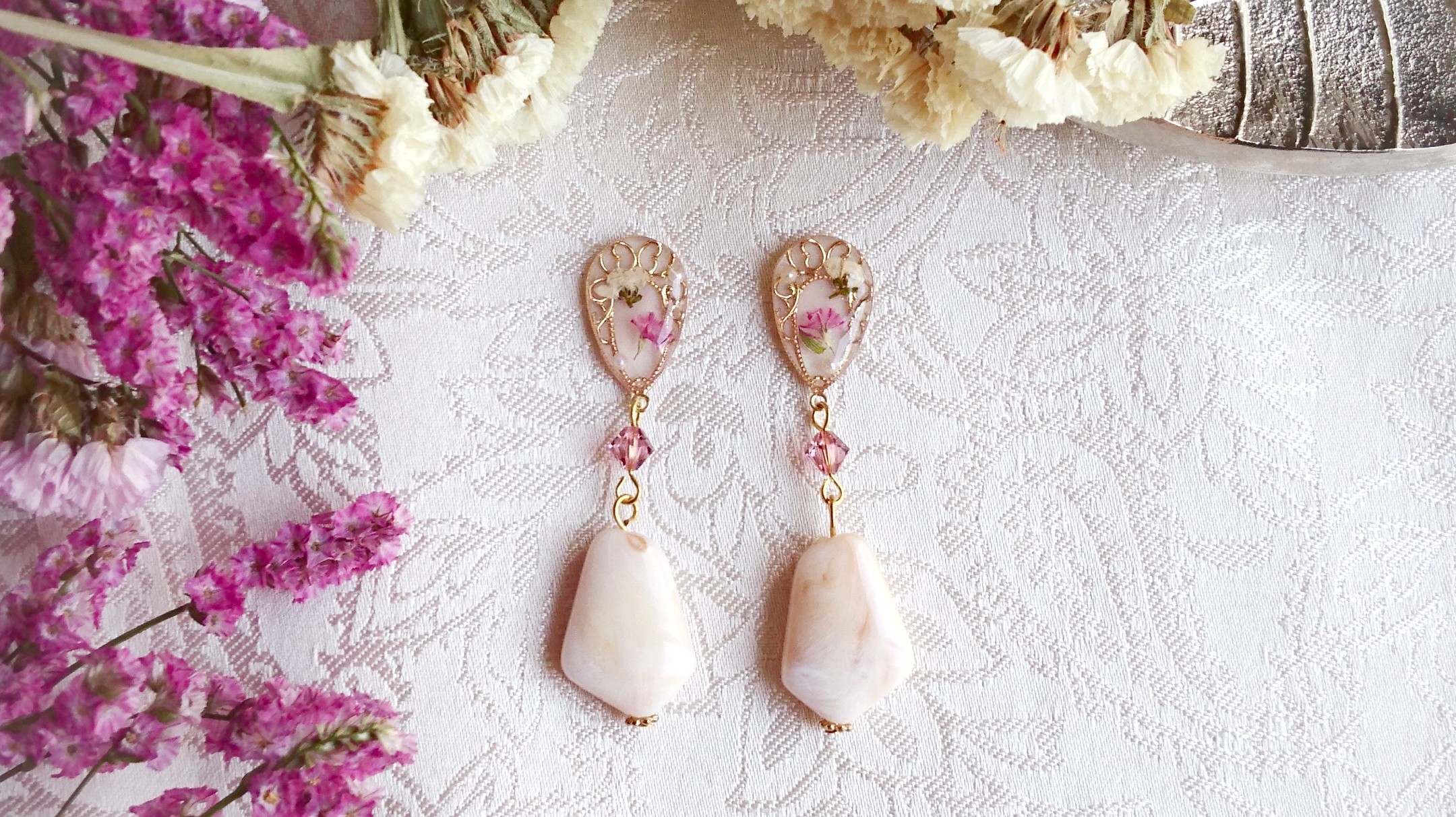 アンティークピンク