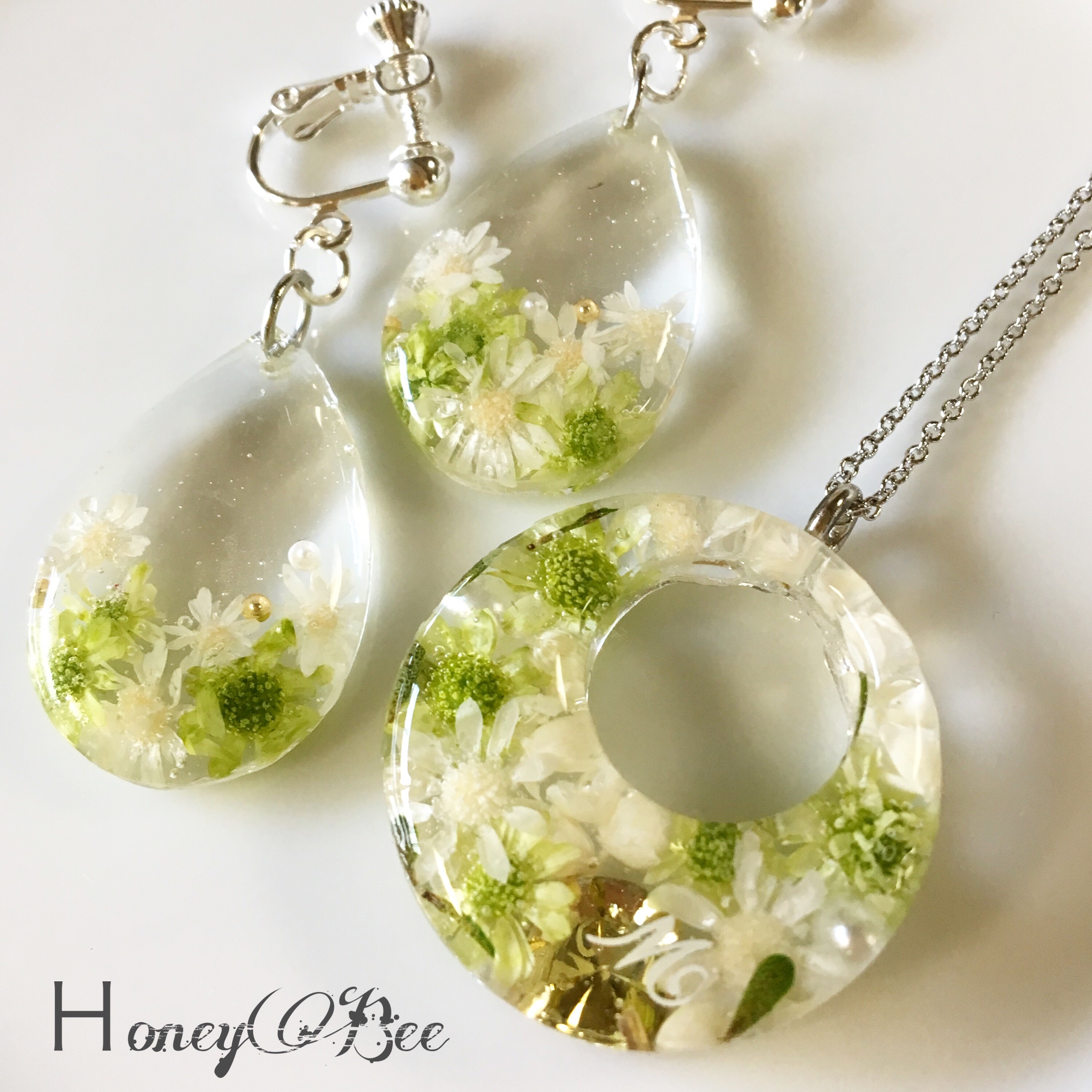 お花いっぱいネックレス＆イヤリング