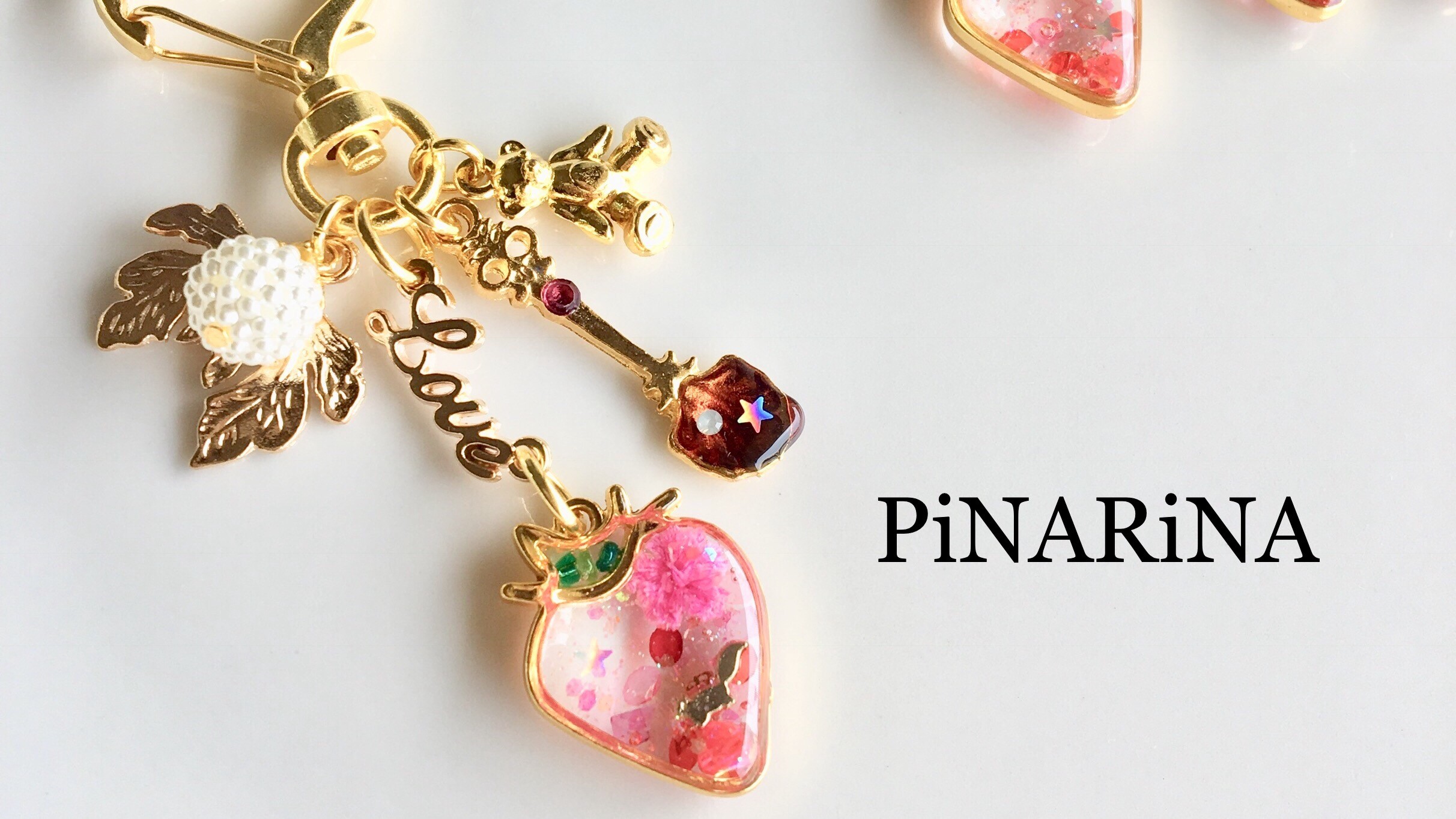 いちごのチャーム