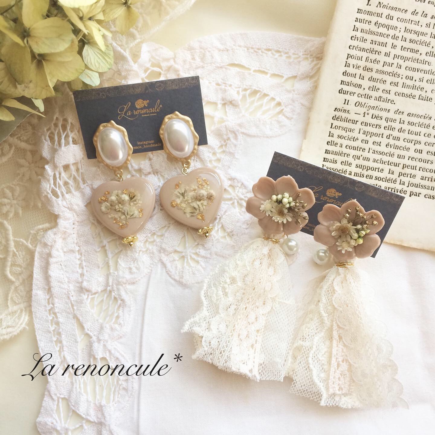 ミルクティピンクのふんわりアクセサリー