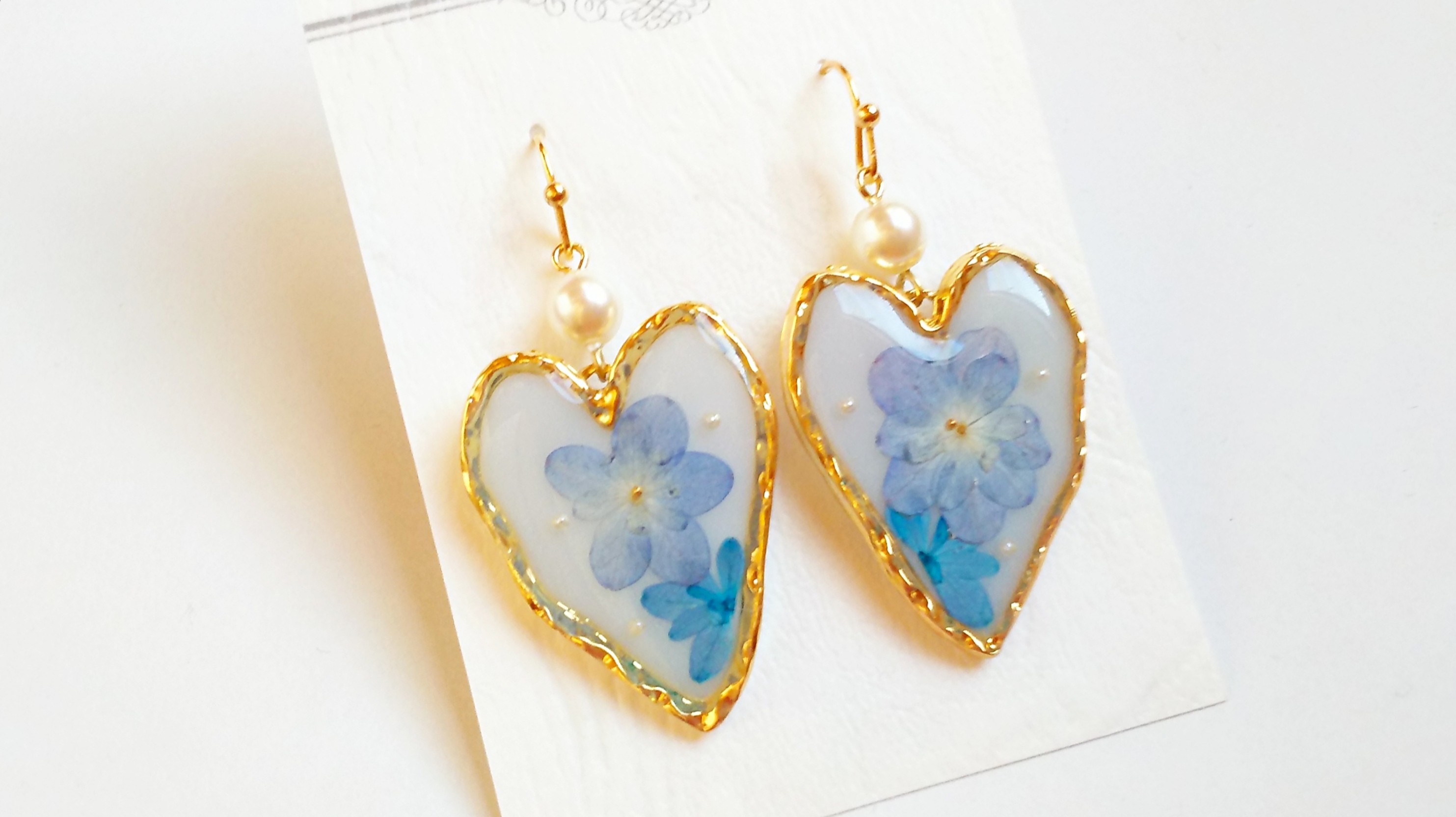 ハート押し花の耳飾り①