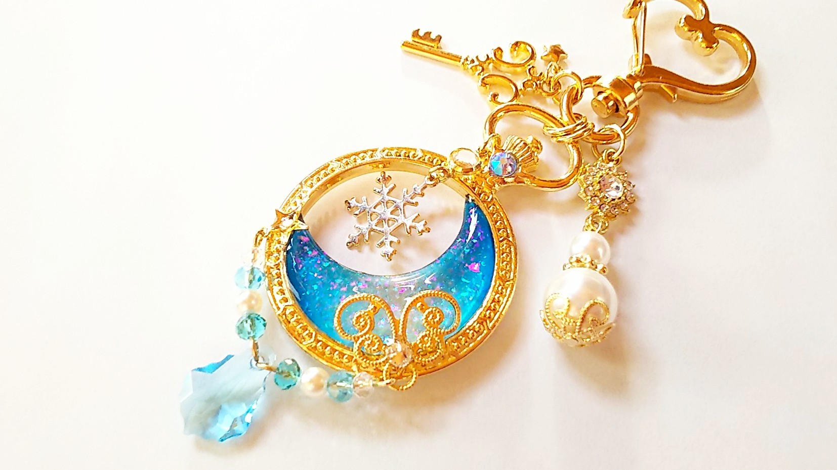 Snow bluemoon キーホルダー