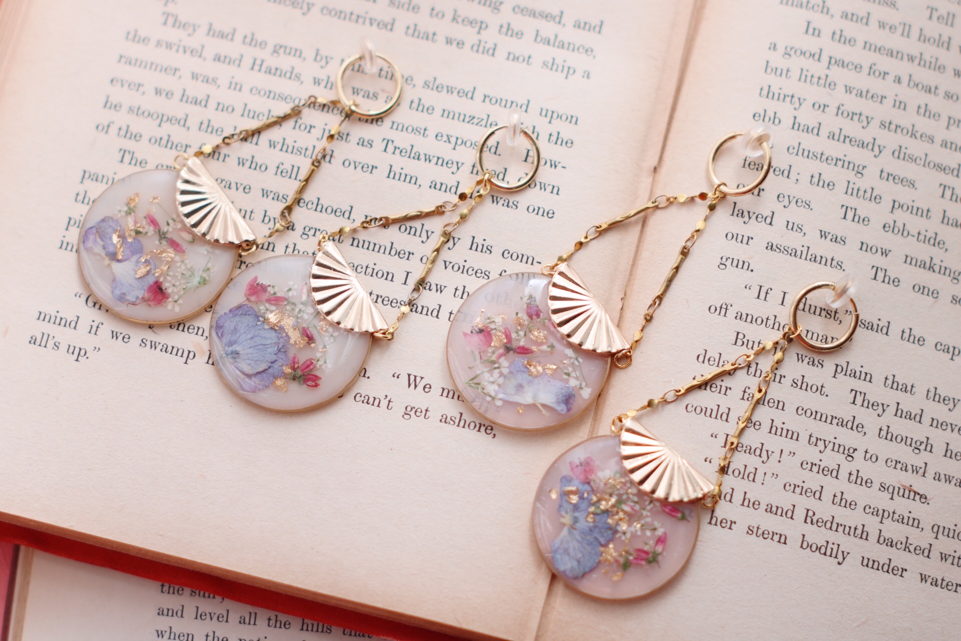 お花のイヤリング