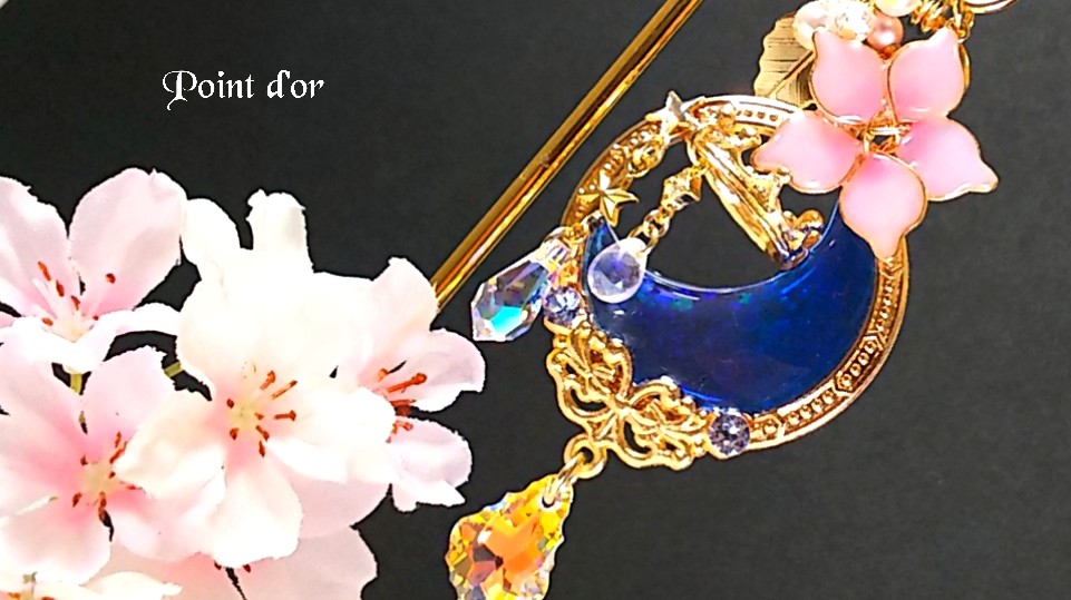 月夜桜シャンデリアキーホルダー🌸