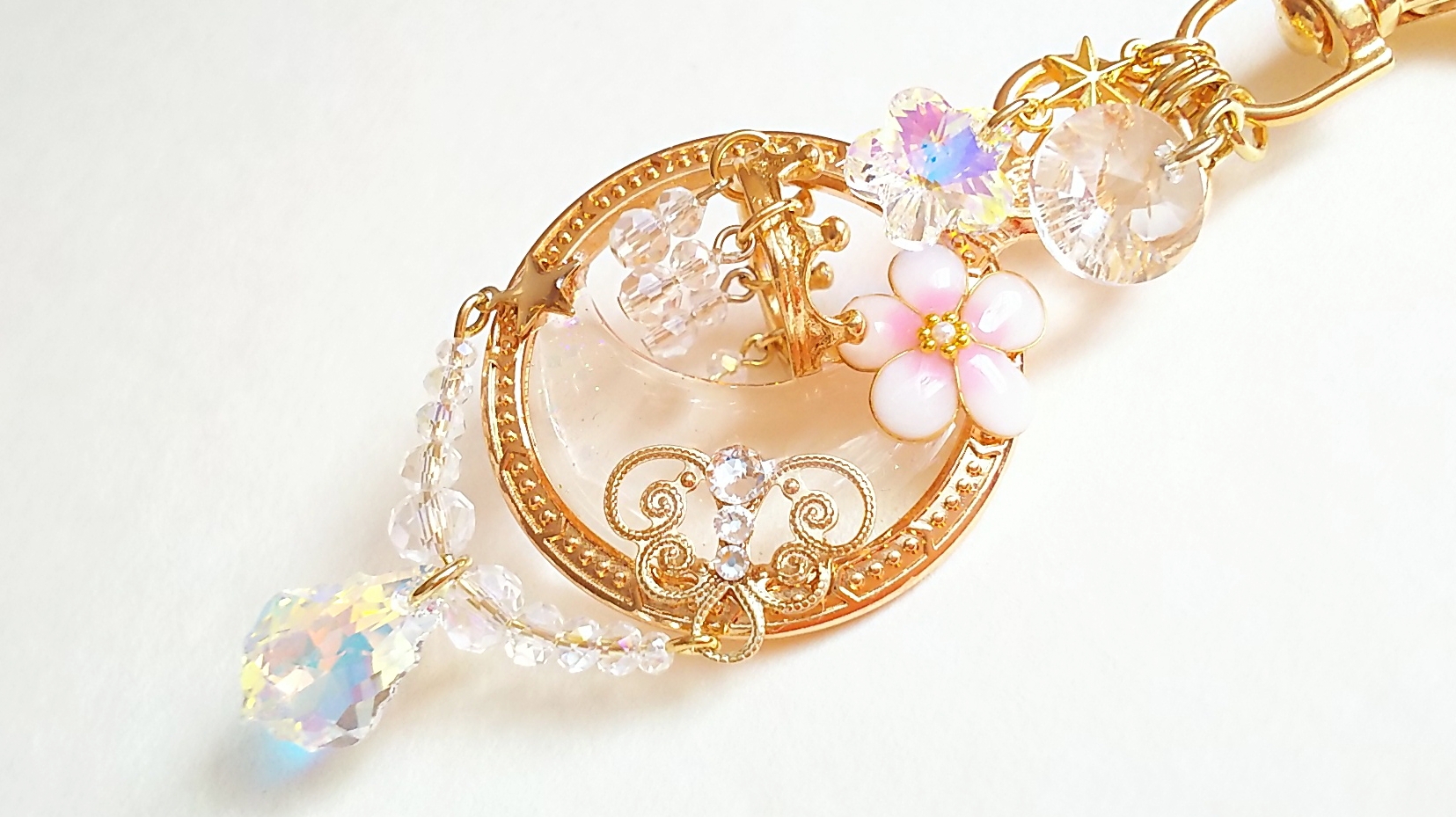 クリアな三日月シャンデリアキーホルダー