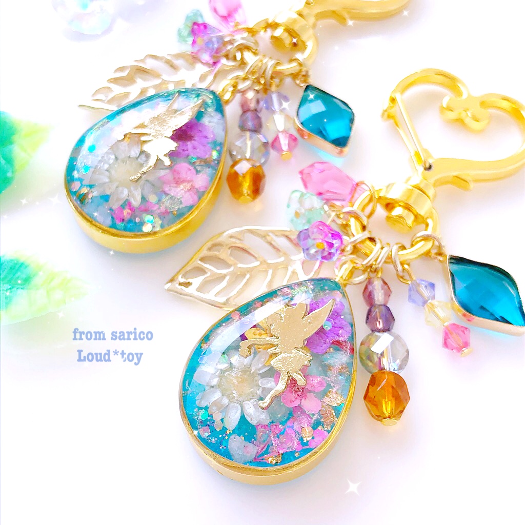 妖精の花泉チャーム