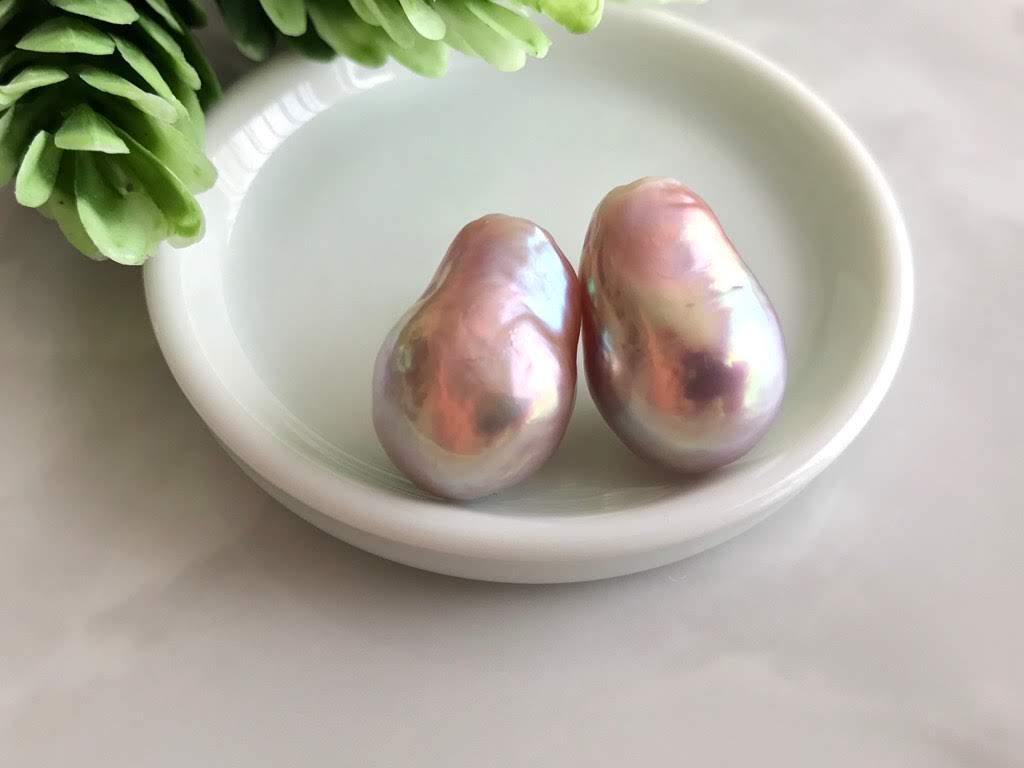 K18 エジソンパール しずくバロック スタッドピアス Pink Blue