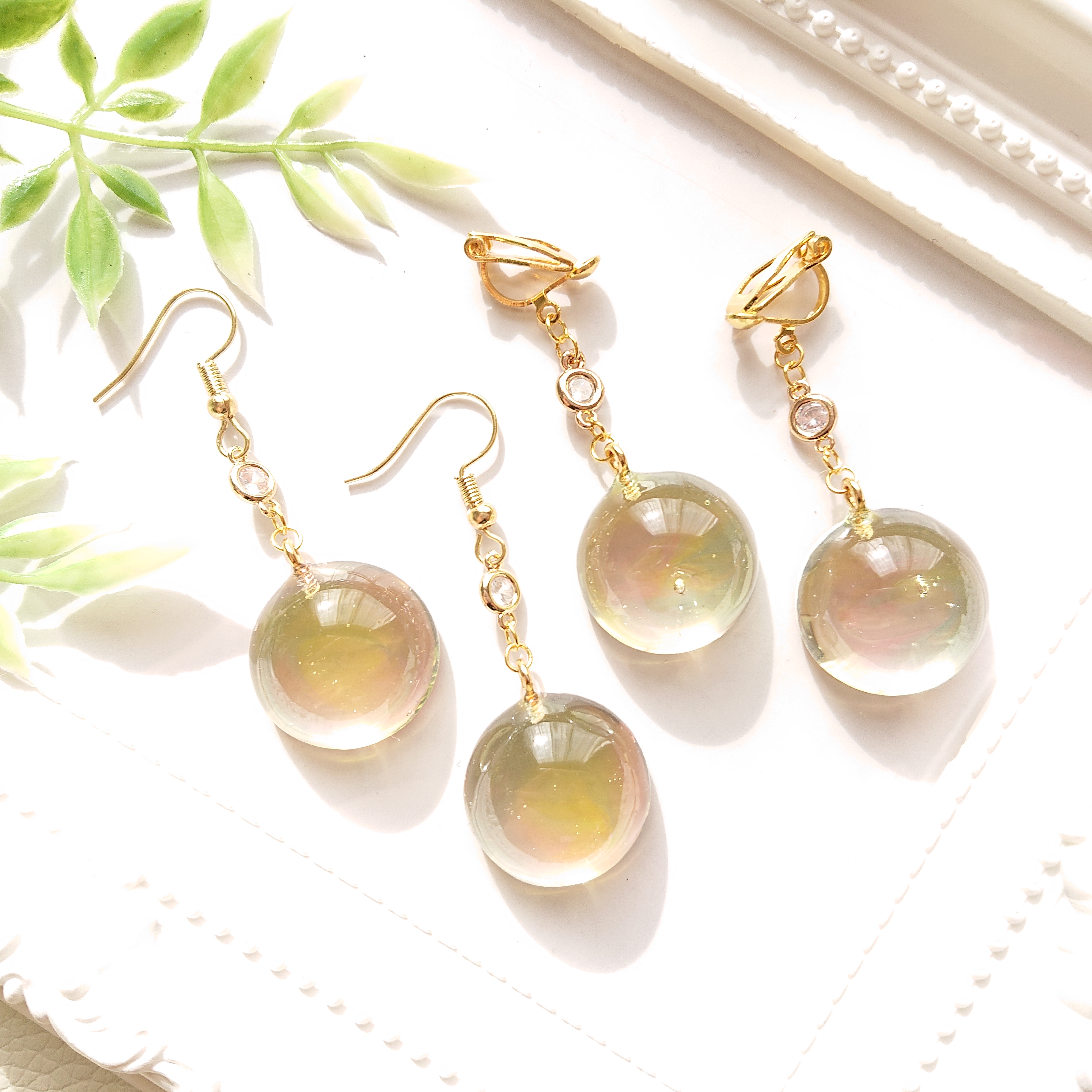 昼下がりのオーロラ。*・°レジンピアス・イヤリング