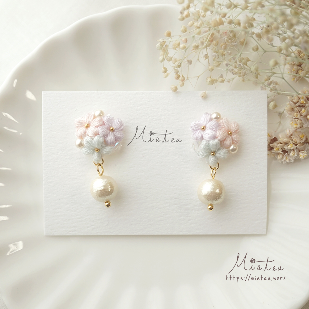 三つ花のブーケ“春色パステル〜花摘み〜”／ピアス・イヤリング