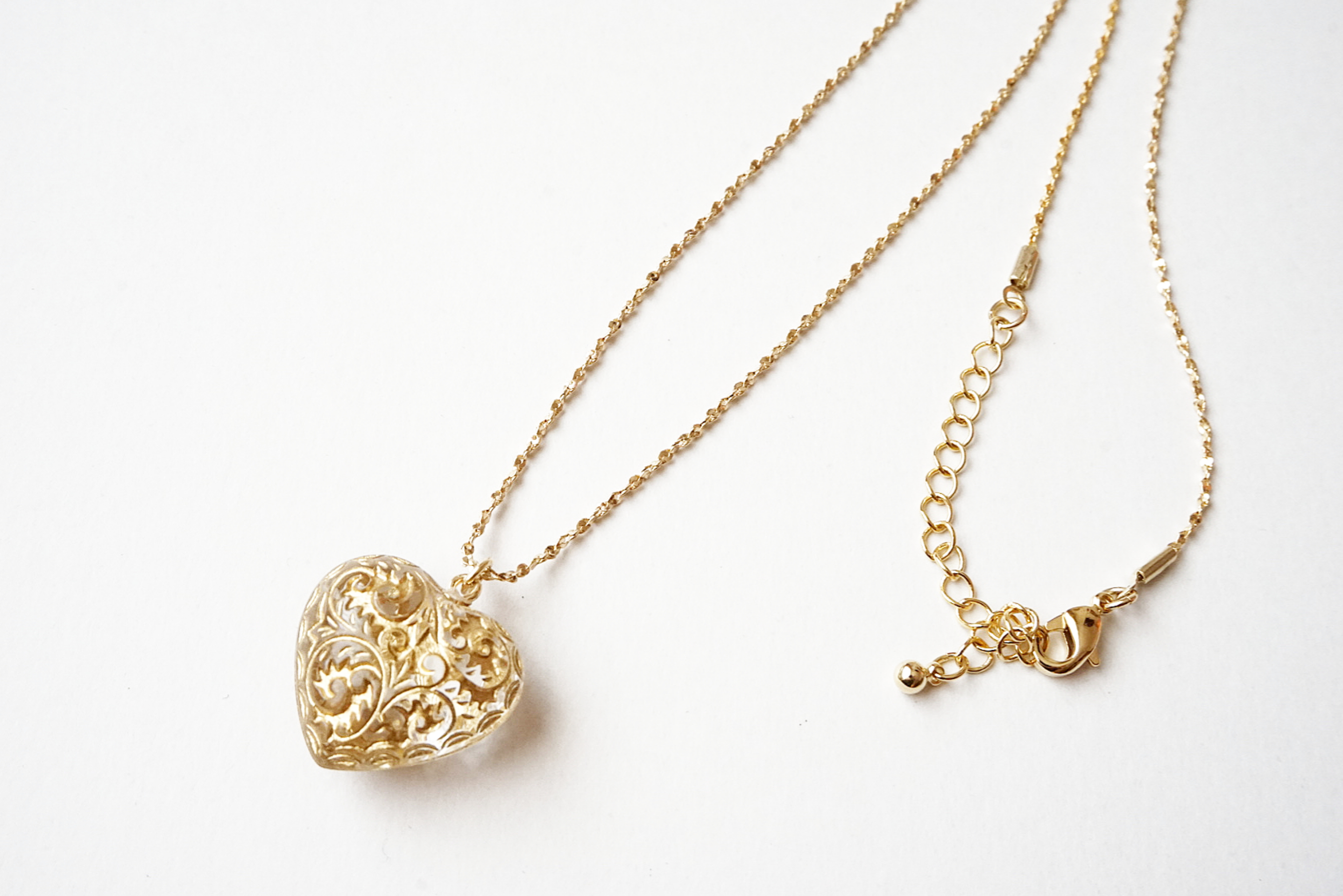 アンティークハートネックレス(クリア×ゴールド)