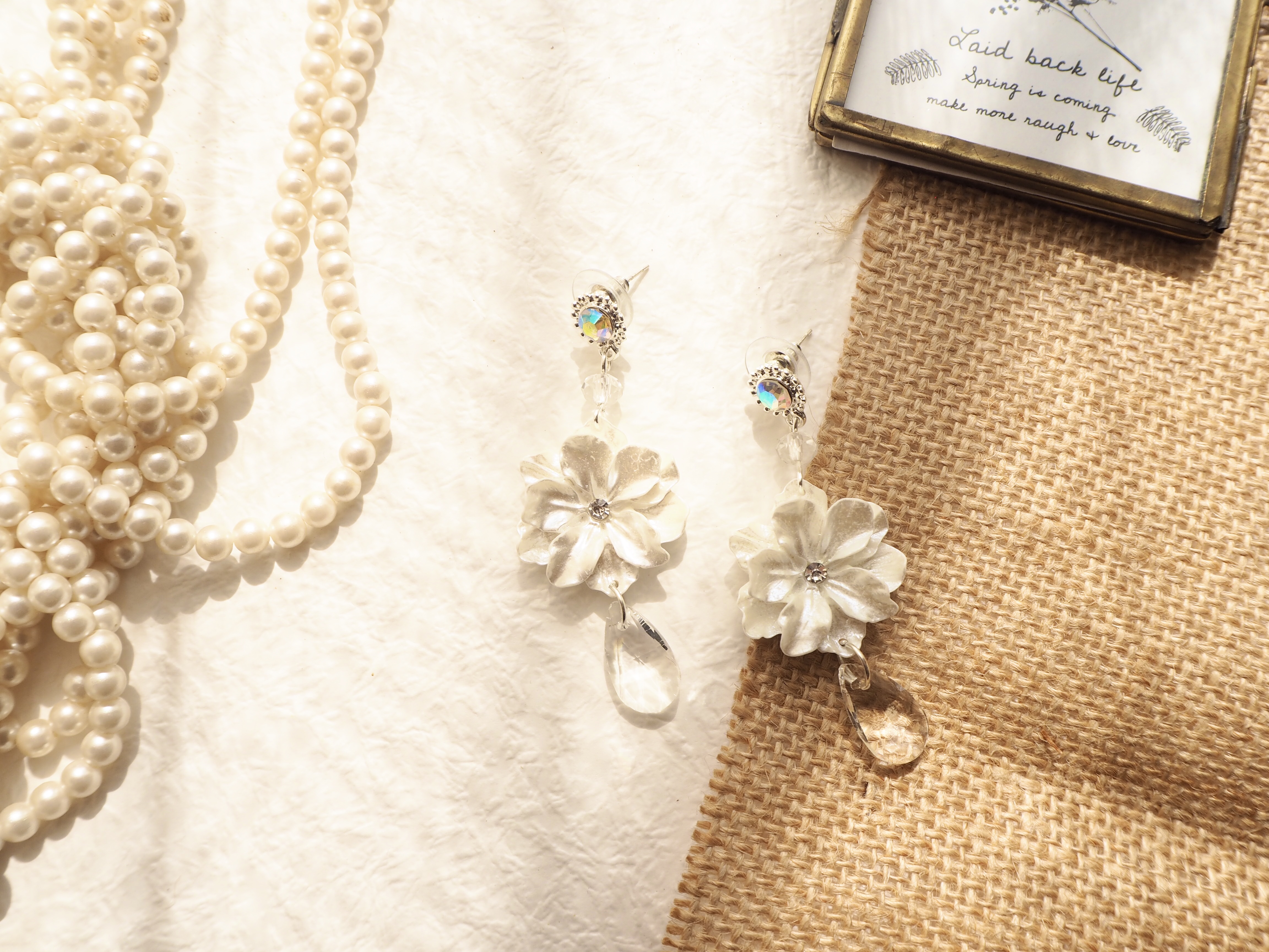 pearl white flower pierce