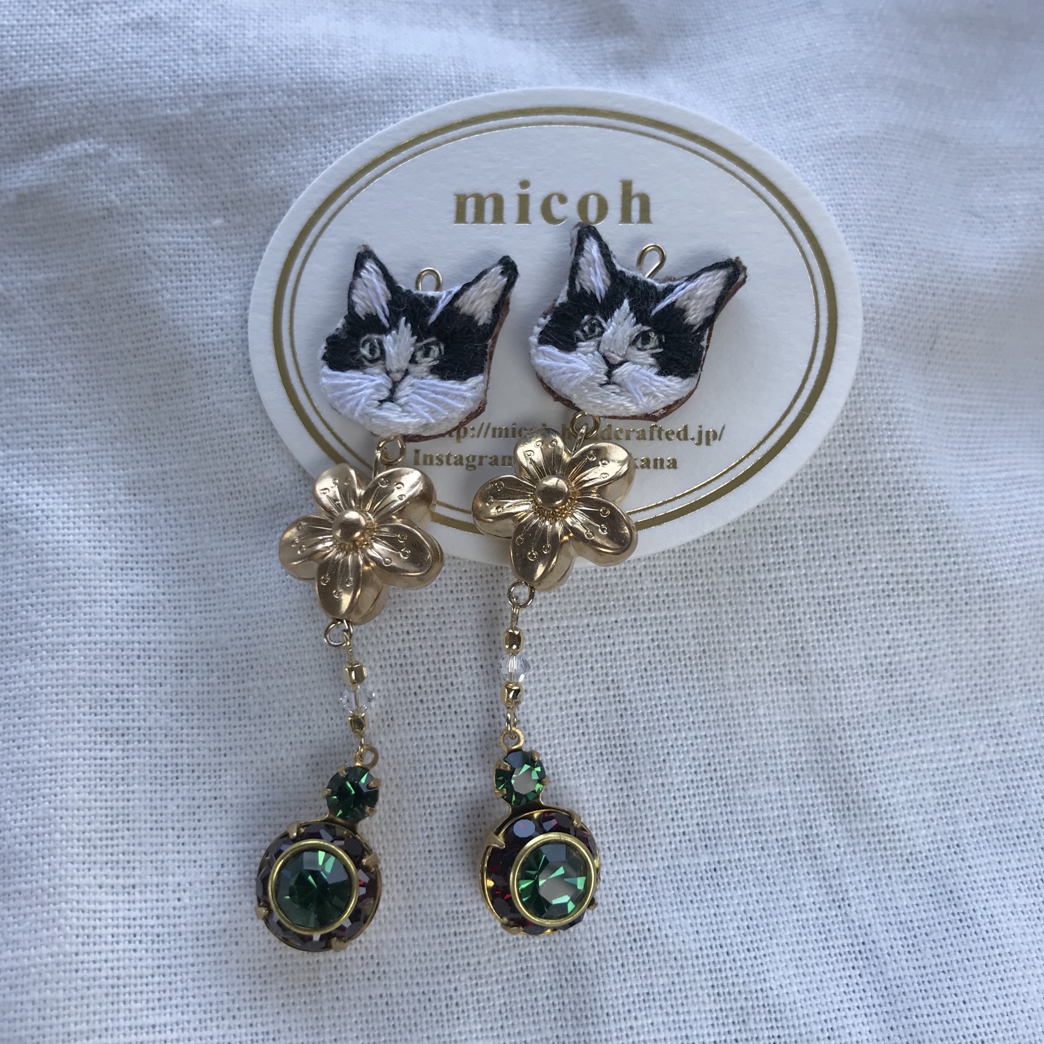 ヴィンテージ ライクキャットピアス