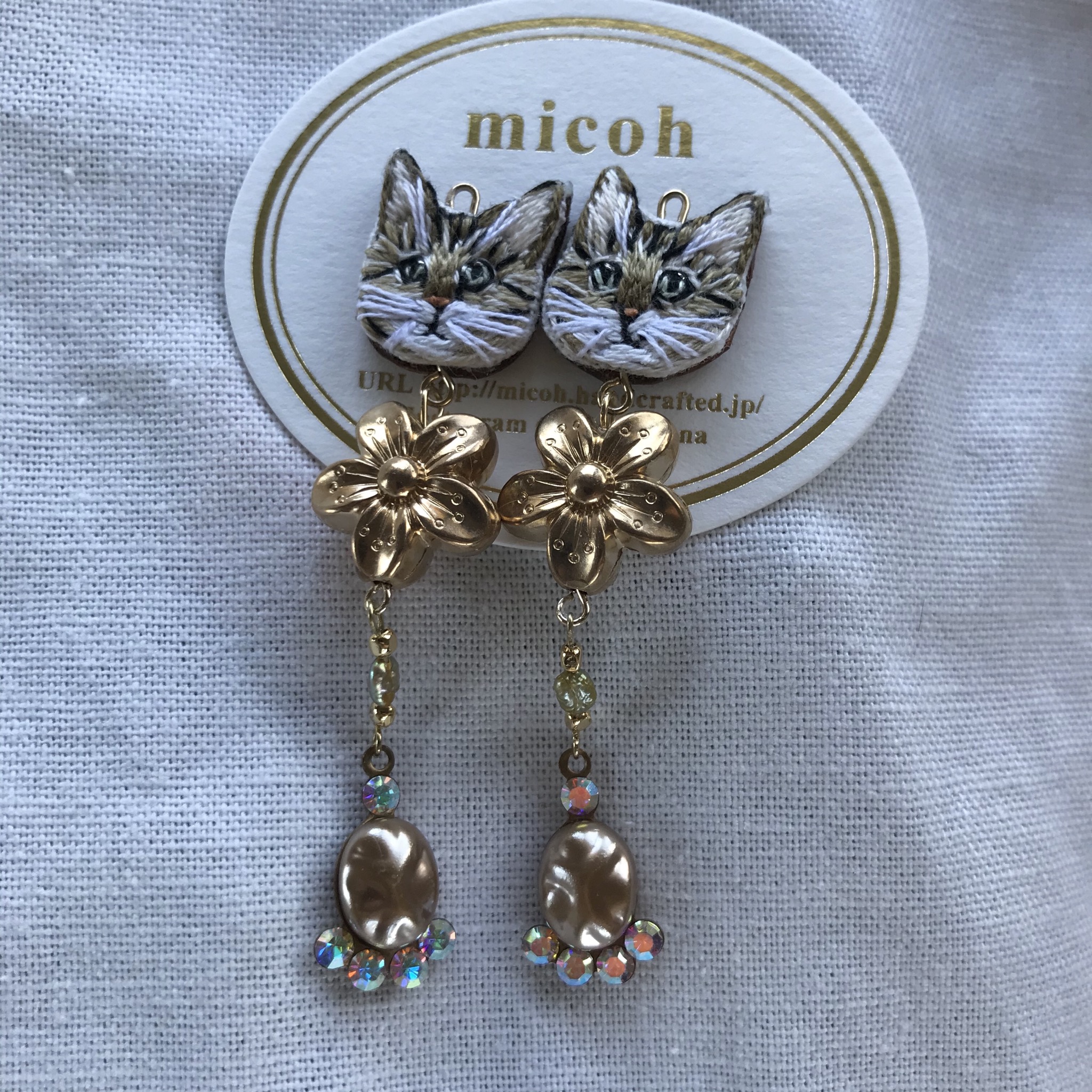 ヴィンテージ ライクキャットピアス