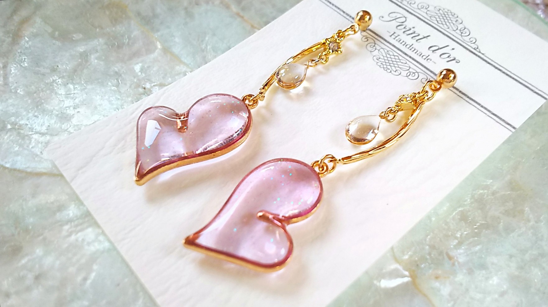 ハートと雫の耳飾り（ラベンダー）