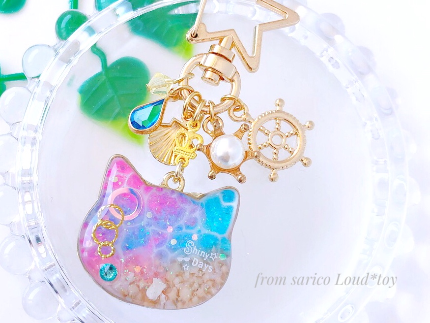 海辺のにゃんこチャーム