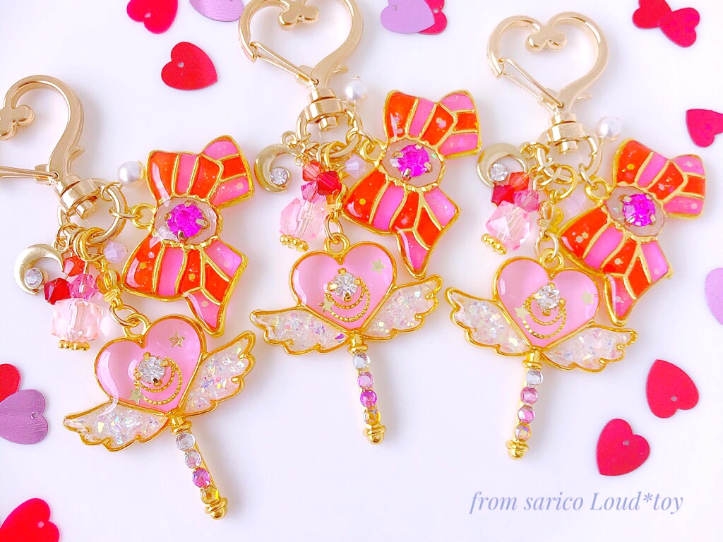 ハートとリボンのじゃらじゃらチャーム🎀