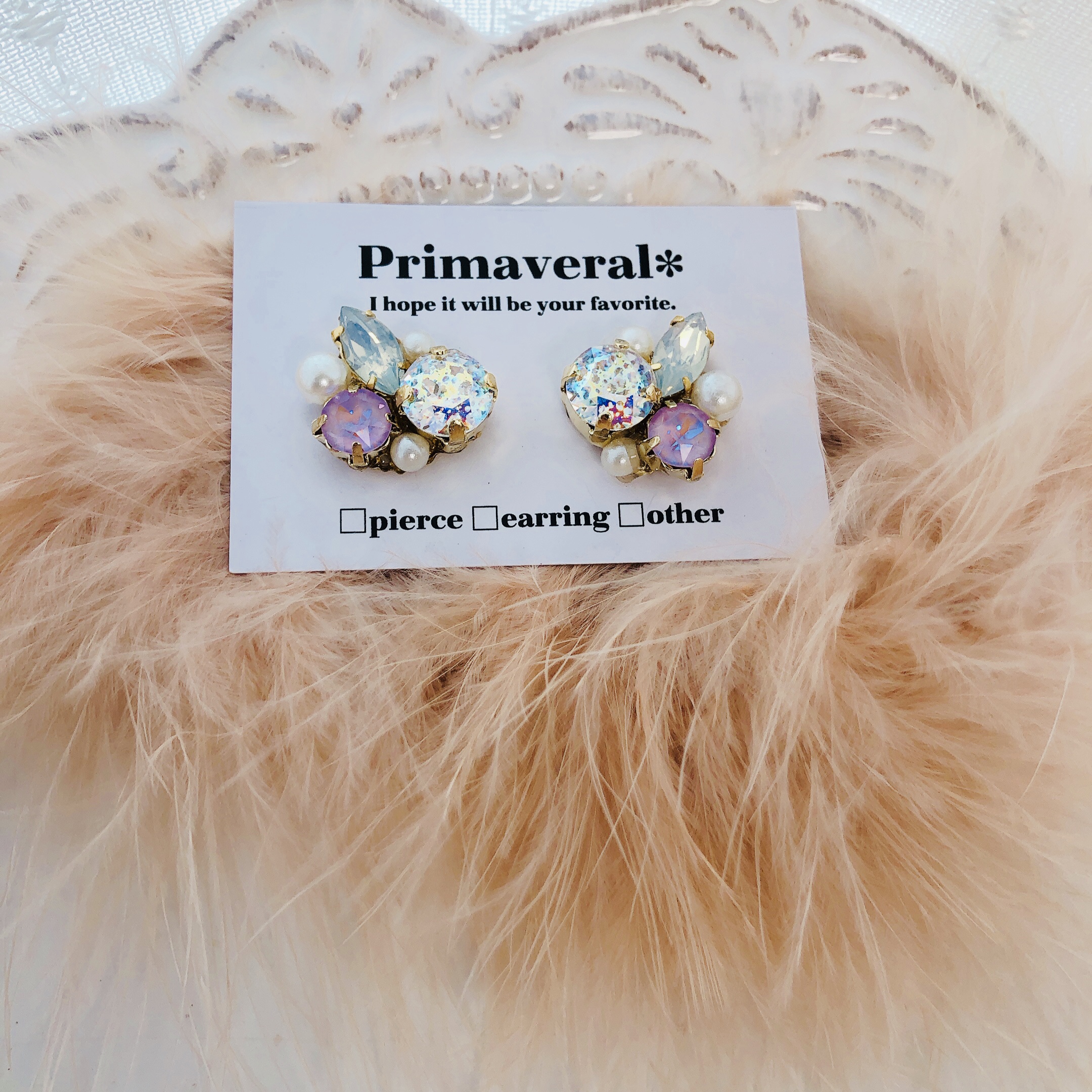 3wayベージュのファーピアス