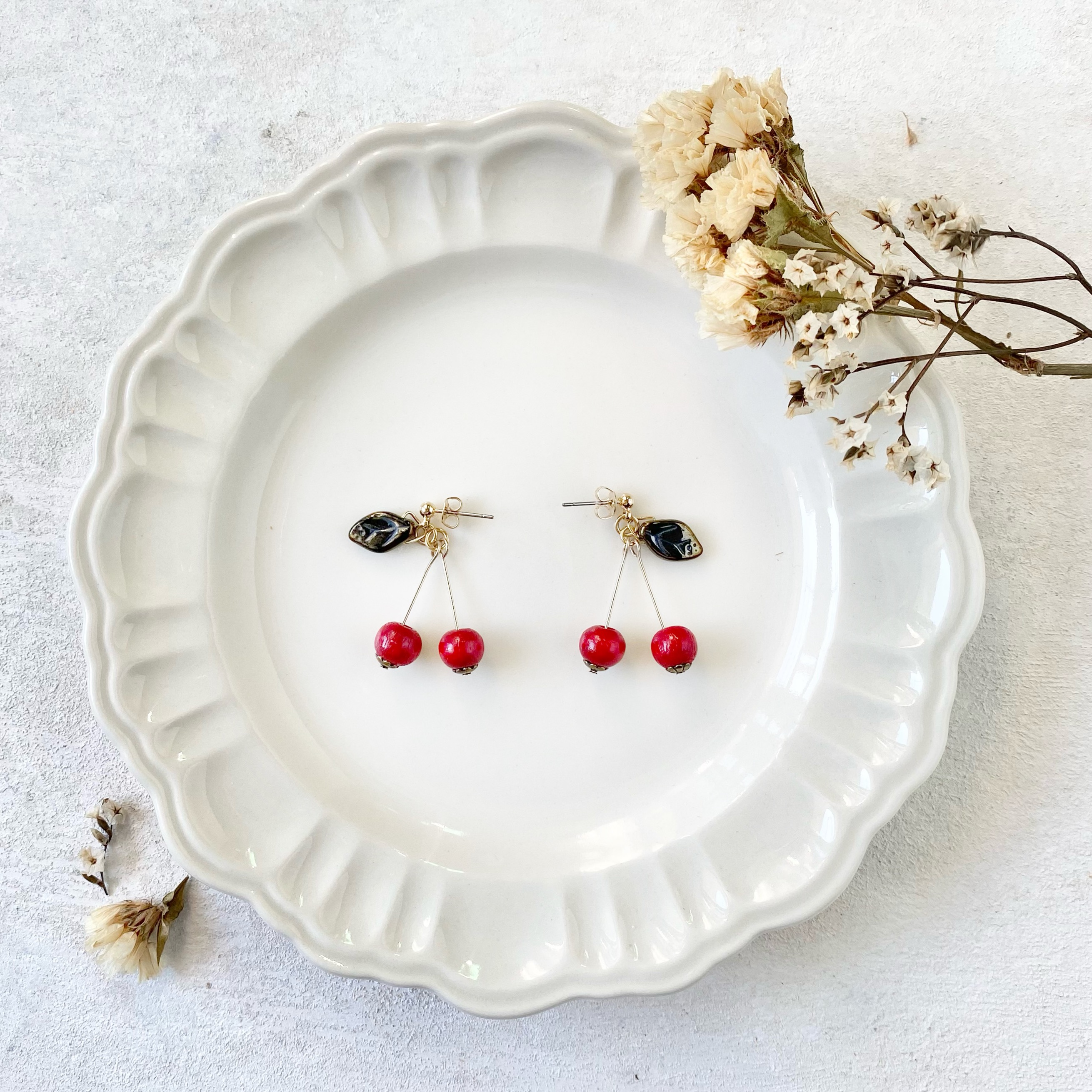 Woody𖦊チェリー(ピアス/イヤリング)