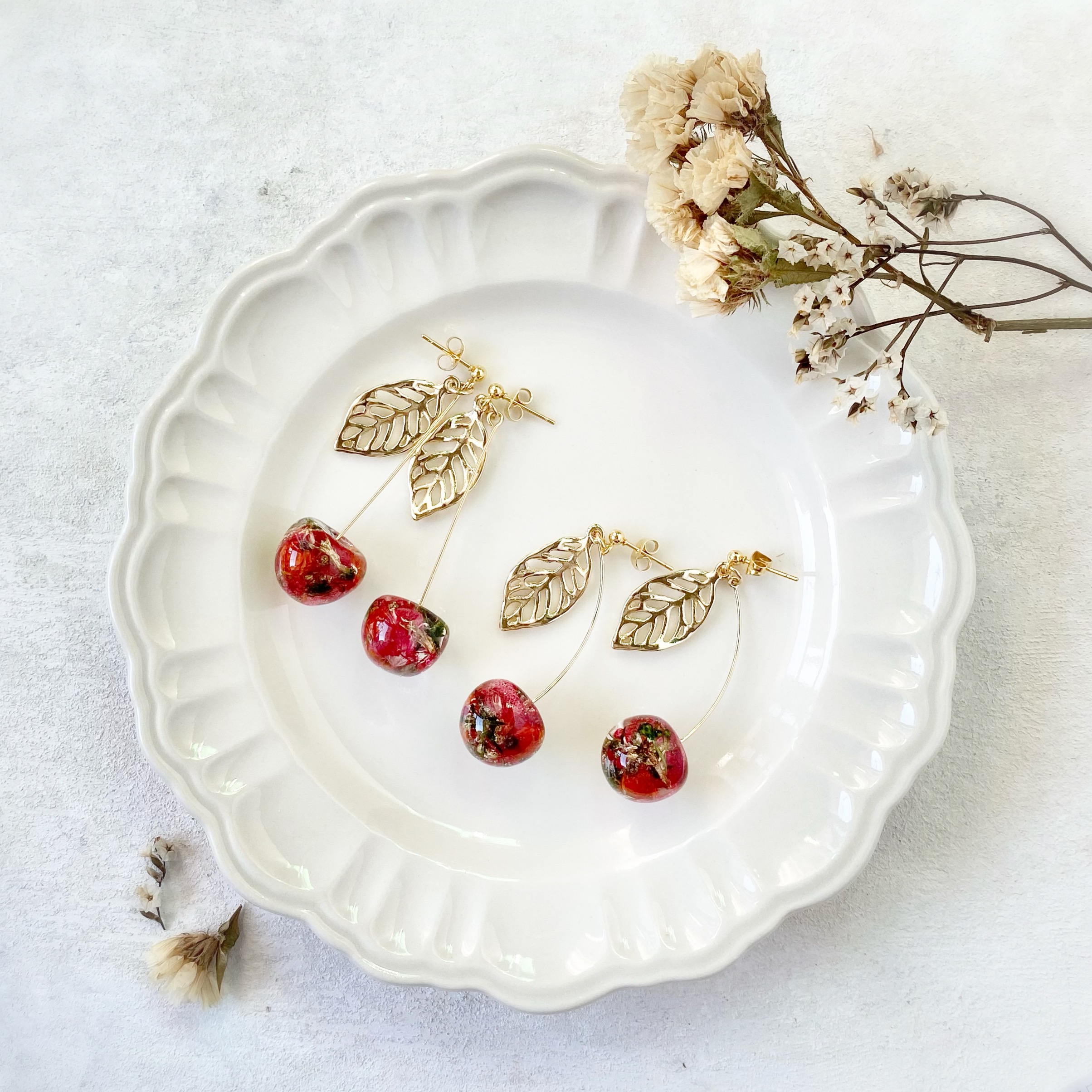 ボタニカルチェリーred(ピアス/イヤリング)