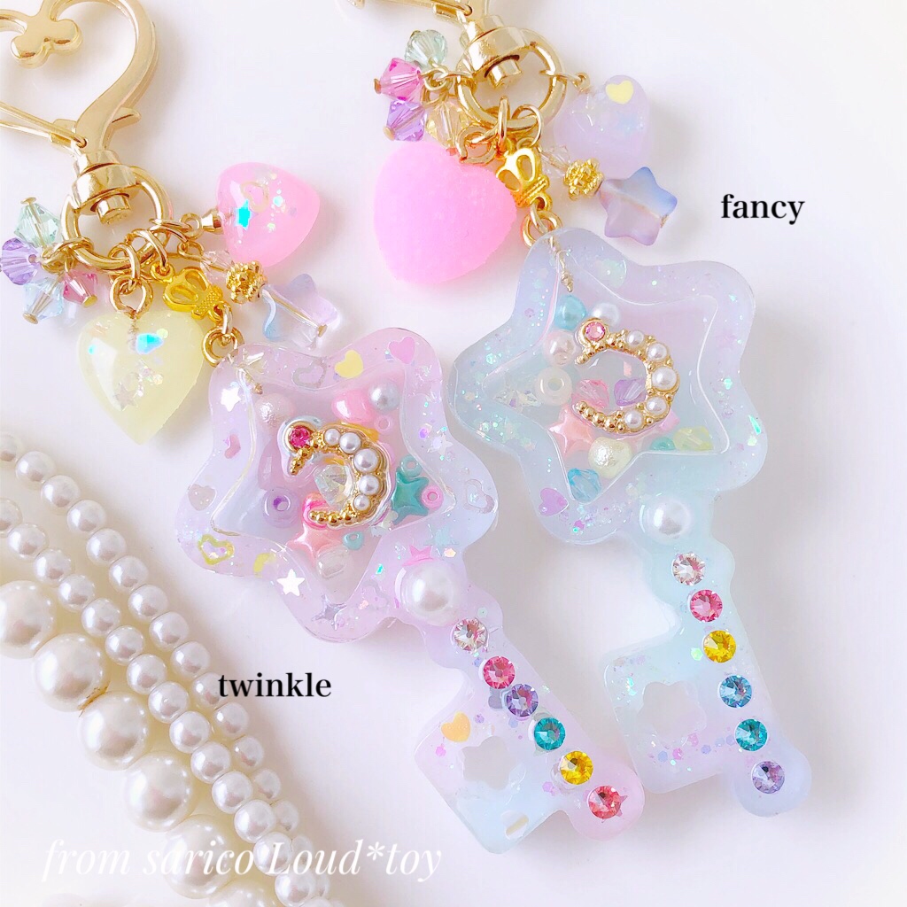 シャカシャカ星鍵チャーム⭐︎fancy