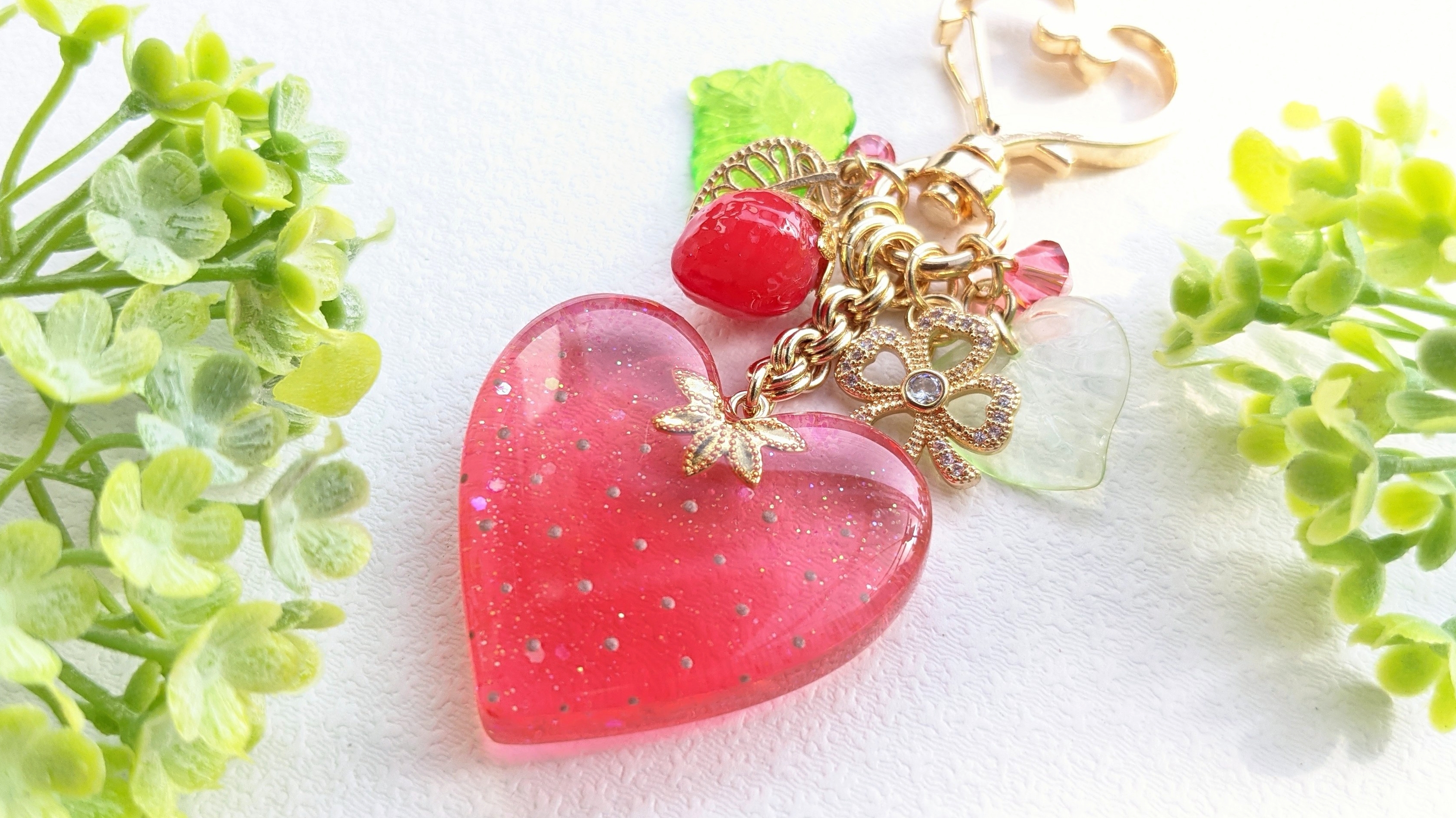 ハート苺のキーホルダー.｡*🍓