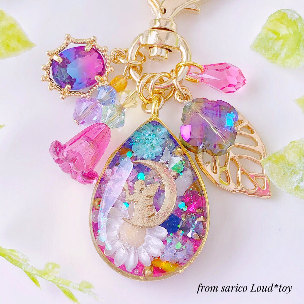 妖精の花泉チャーム　アメジスト