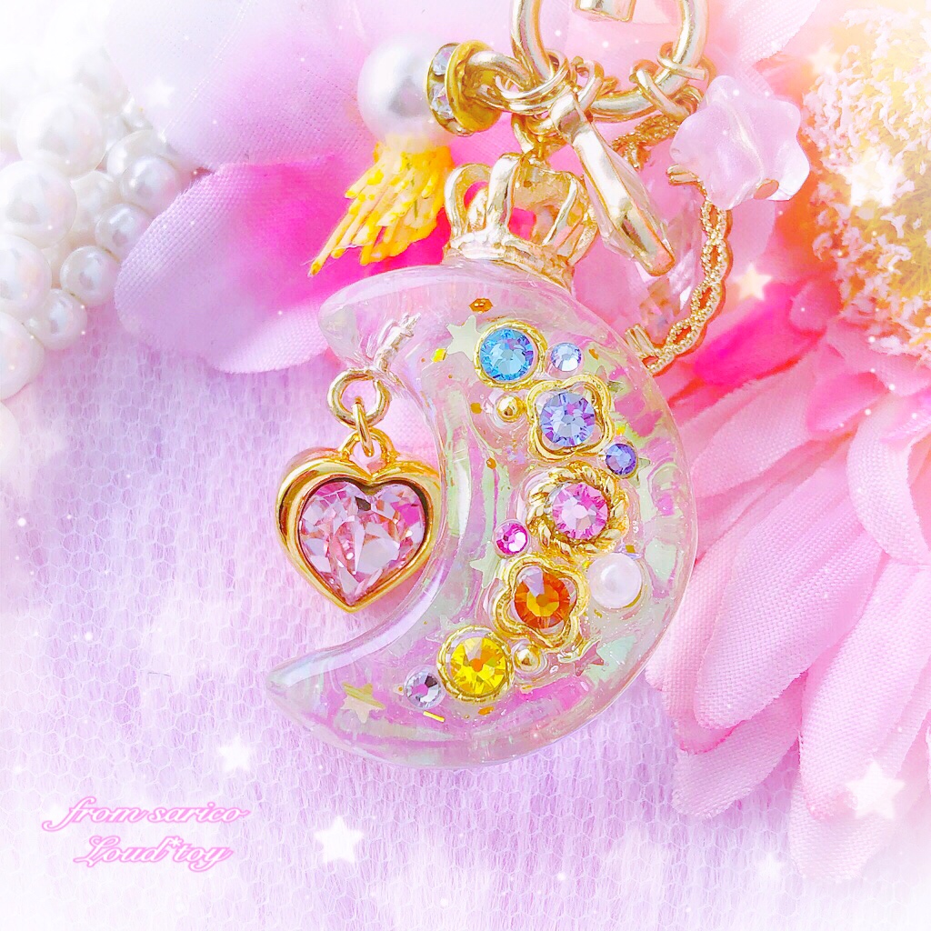 オーロラ☁️🌙月チャーム