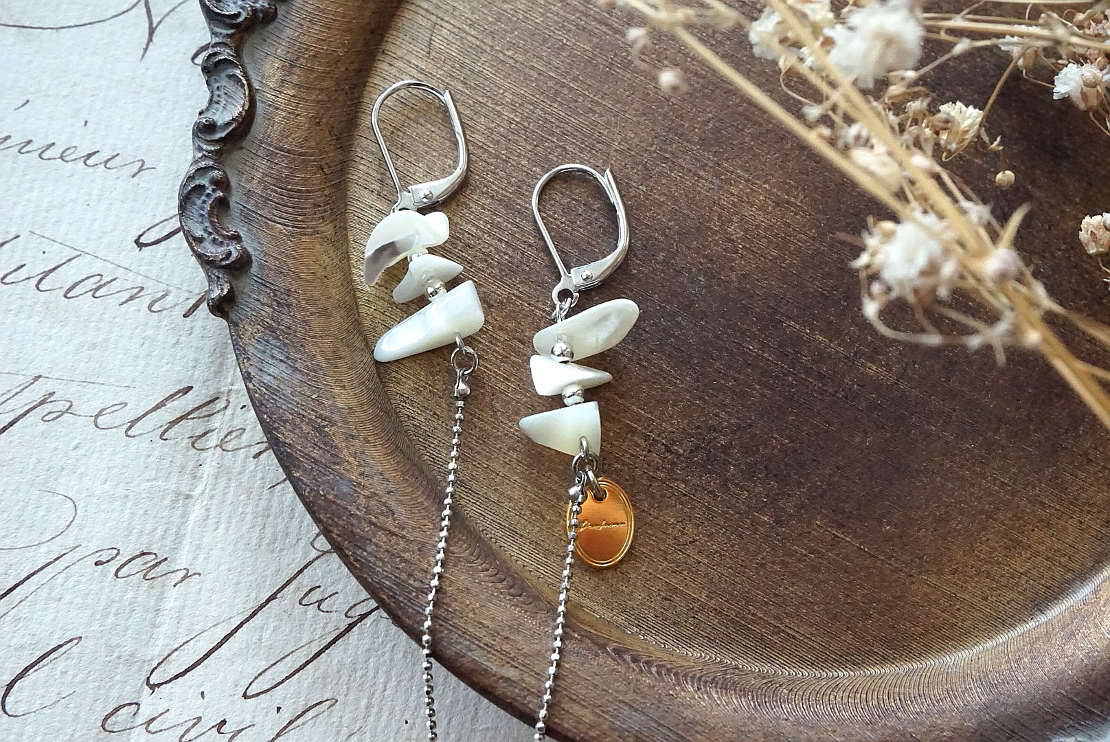 マザーオブパール マスクチェーン(シルバー×ホワイト)