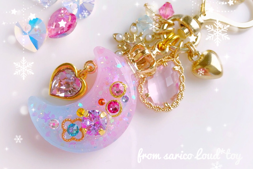 pastel snow moonチャーム