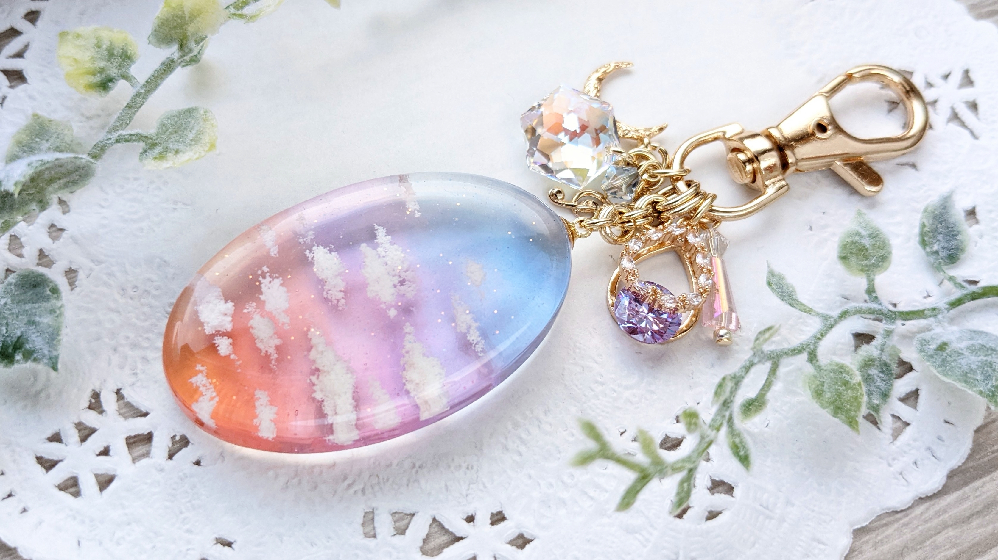 夕焼け空のオーバル型キーホルダー