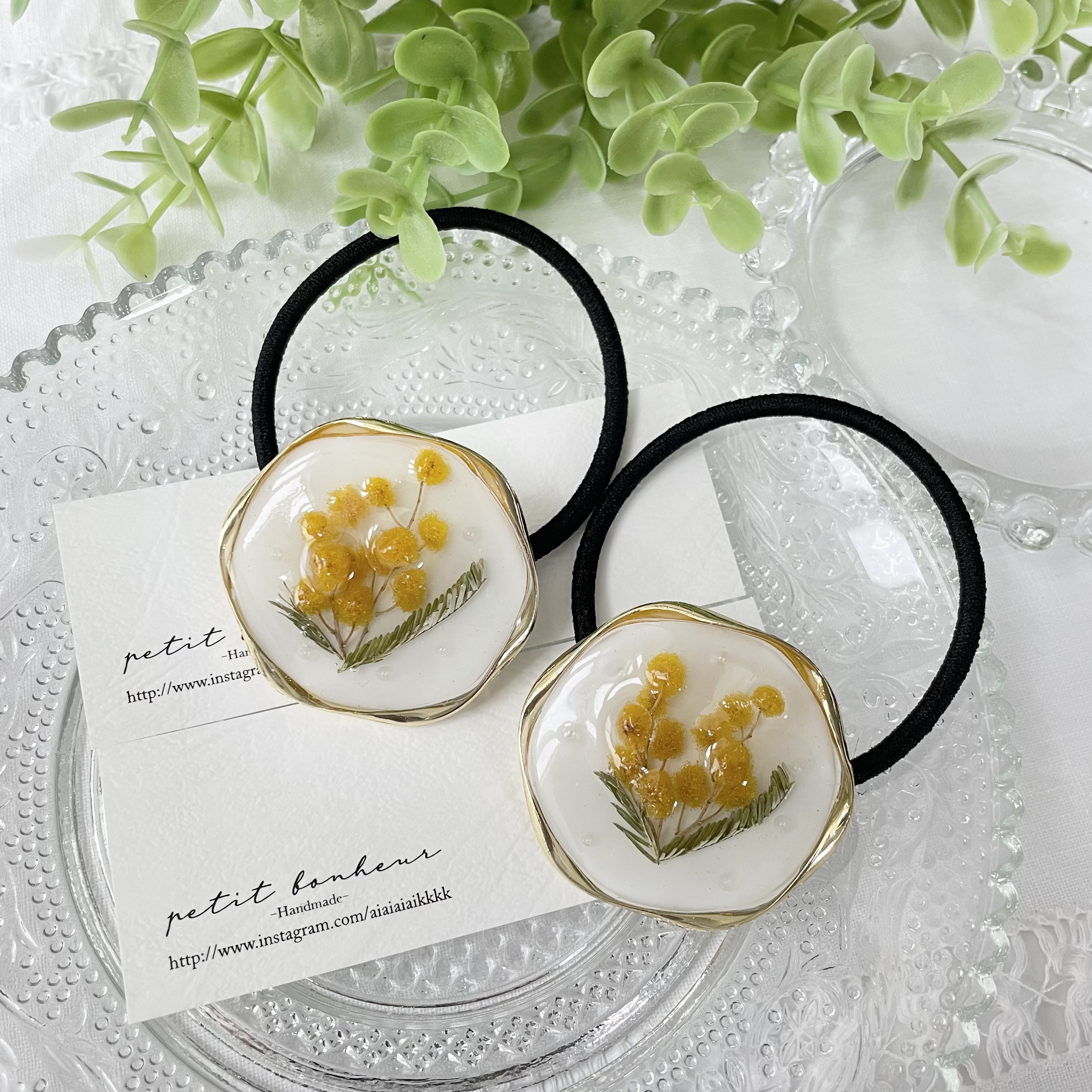 ✴︎受注製作✴︎ミモザのブーケ𓆸ヘアゴム 