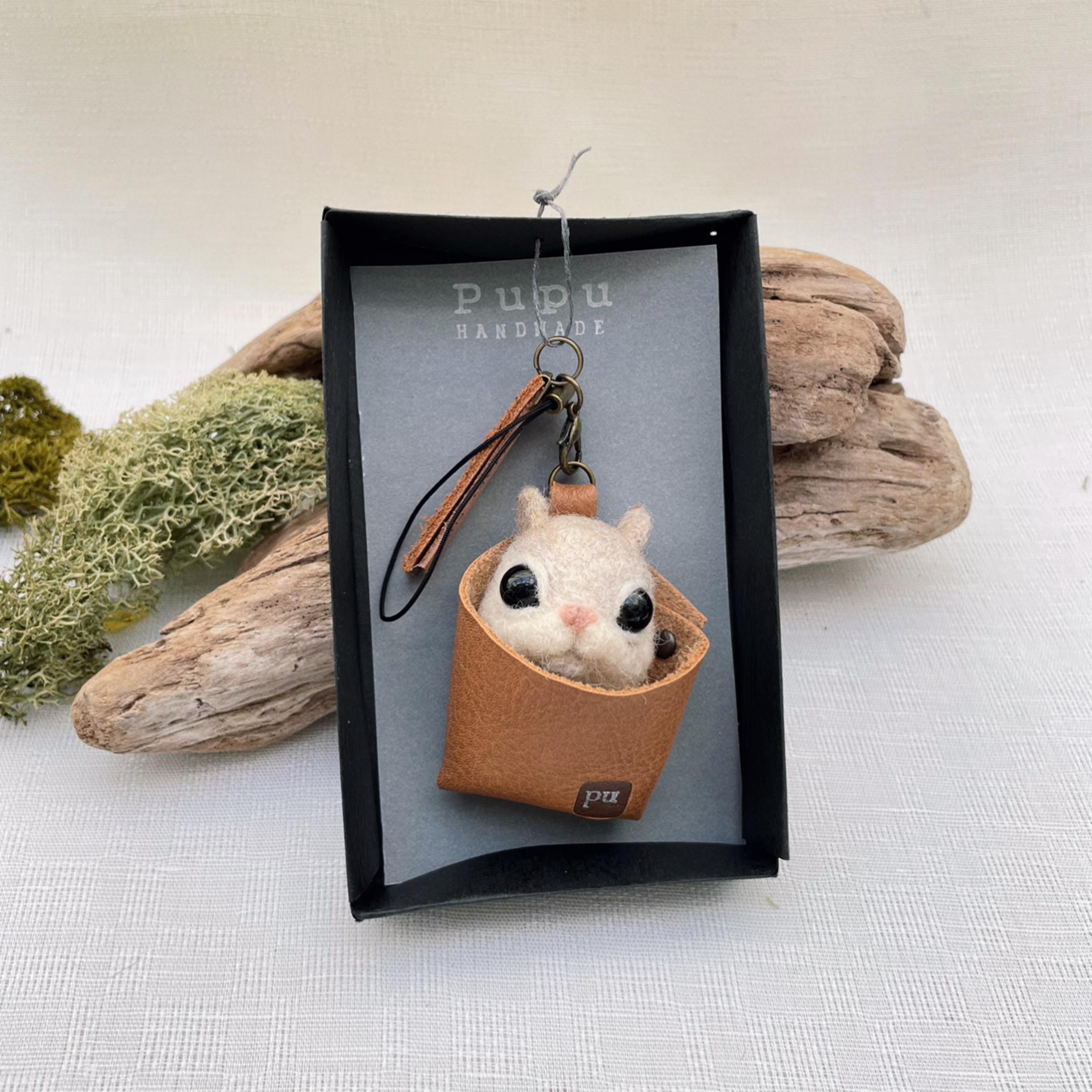 つれてってエゾモモンガ