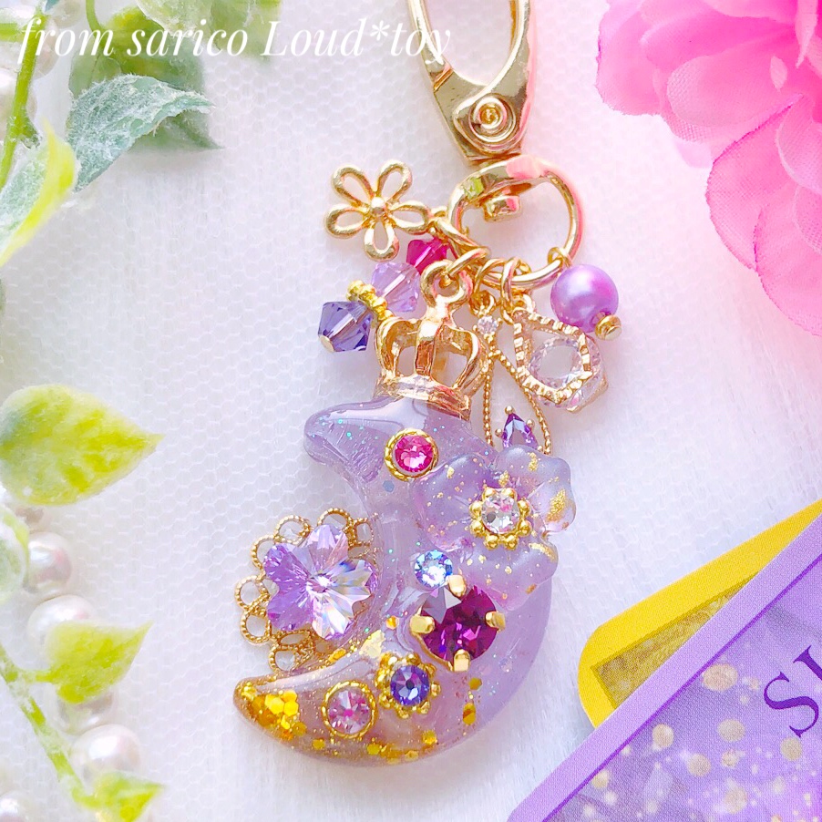 天然石と花の月チャーム🌙アメジスト