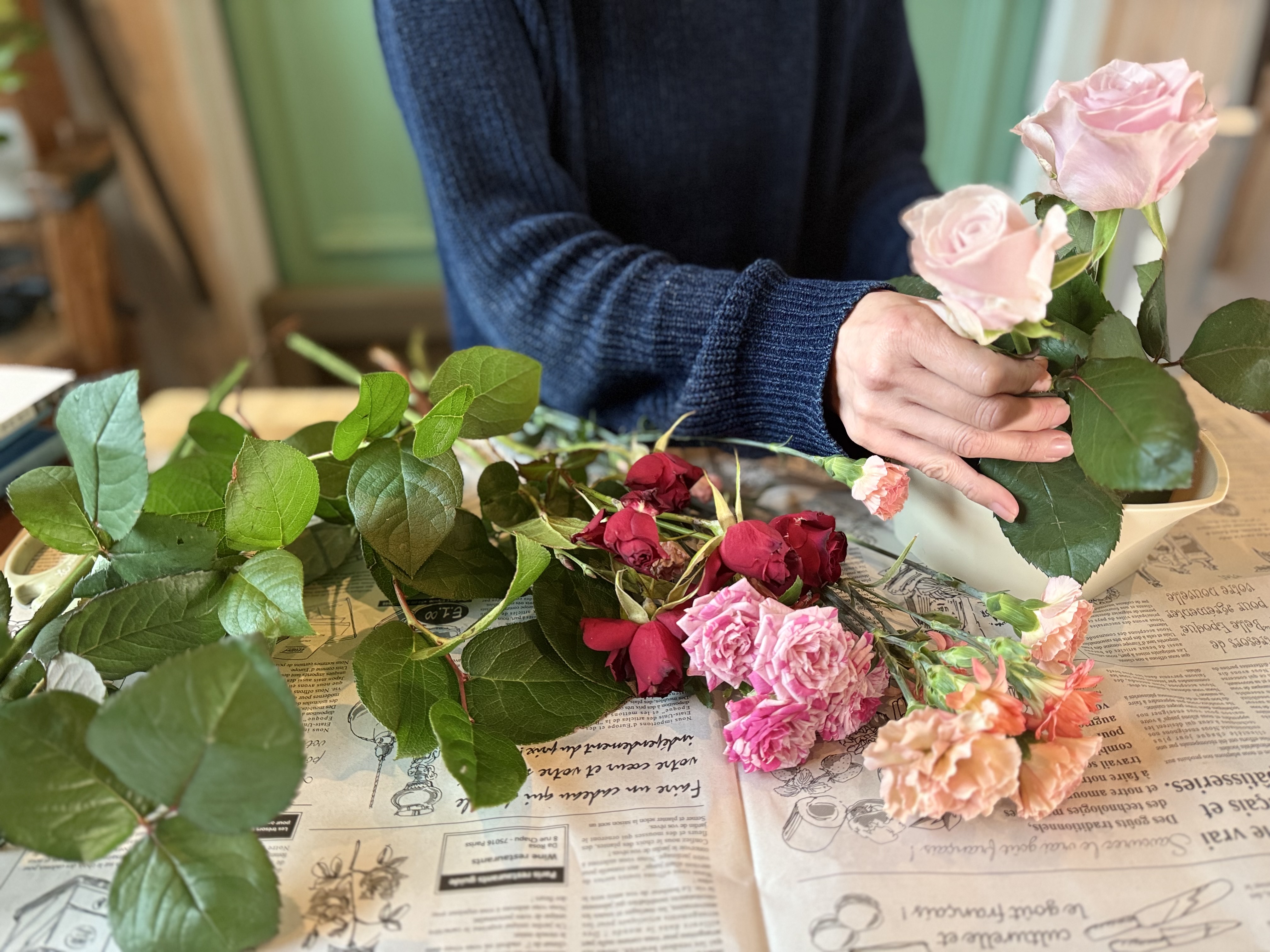 母の日に贈る。バラのカーネーションのアレンジキット