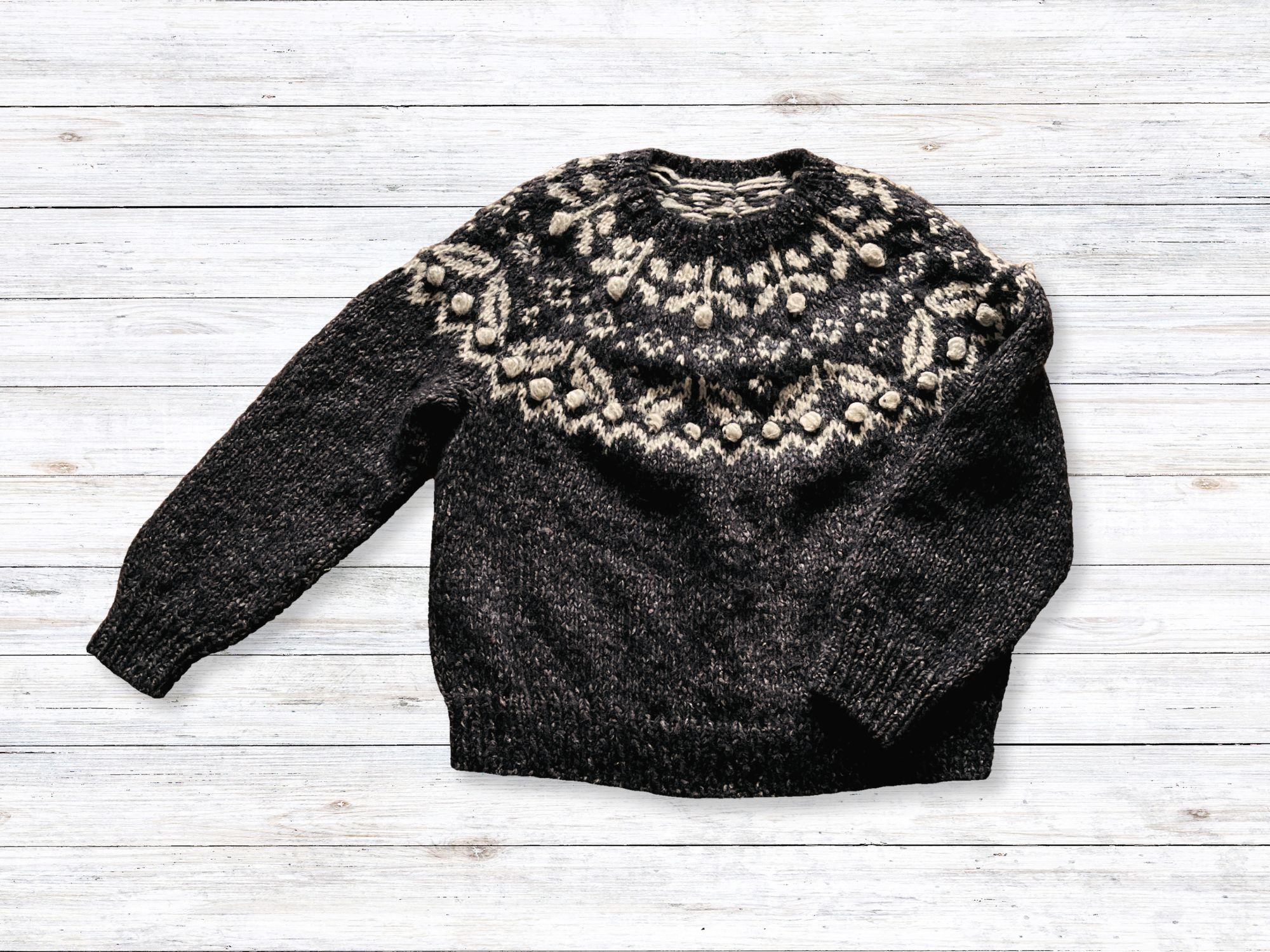 棒針編み 北欧風トップダウン丸ヨークセーター　Mサイズ