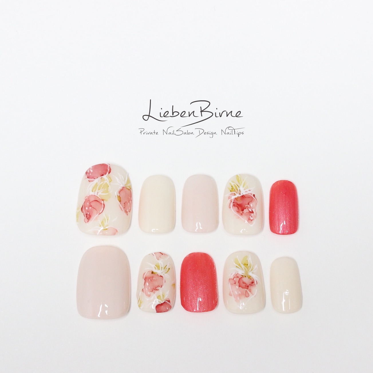 とびきりジューシー苺のネイルの画像4