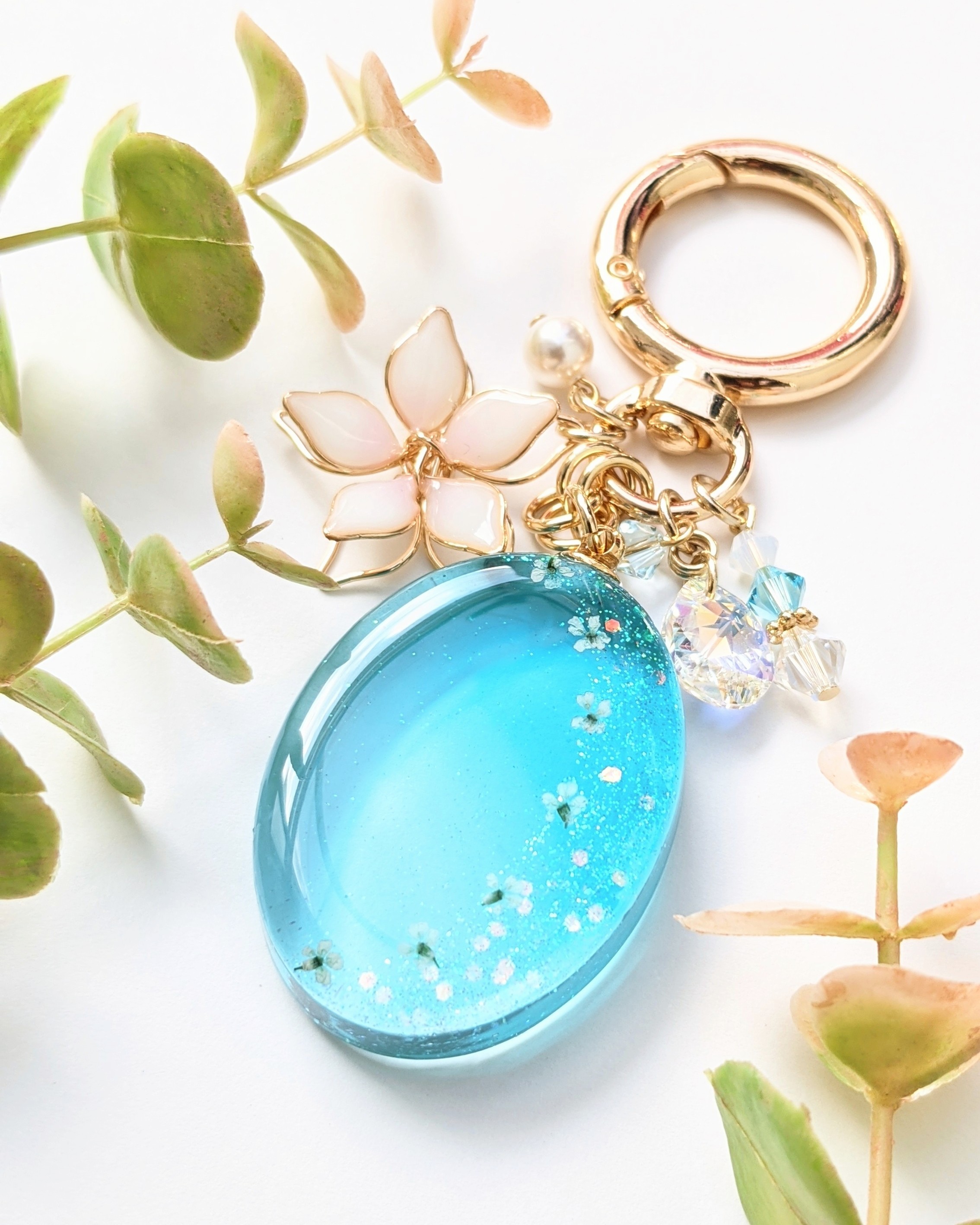 華が舞うオーバルバッグチャーム🌼Bの画像3