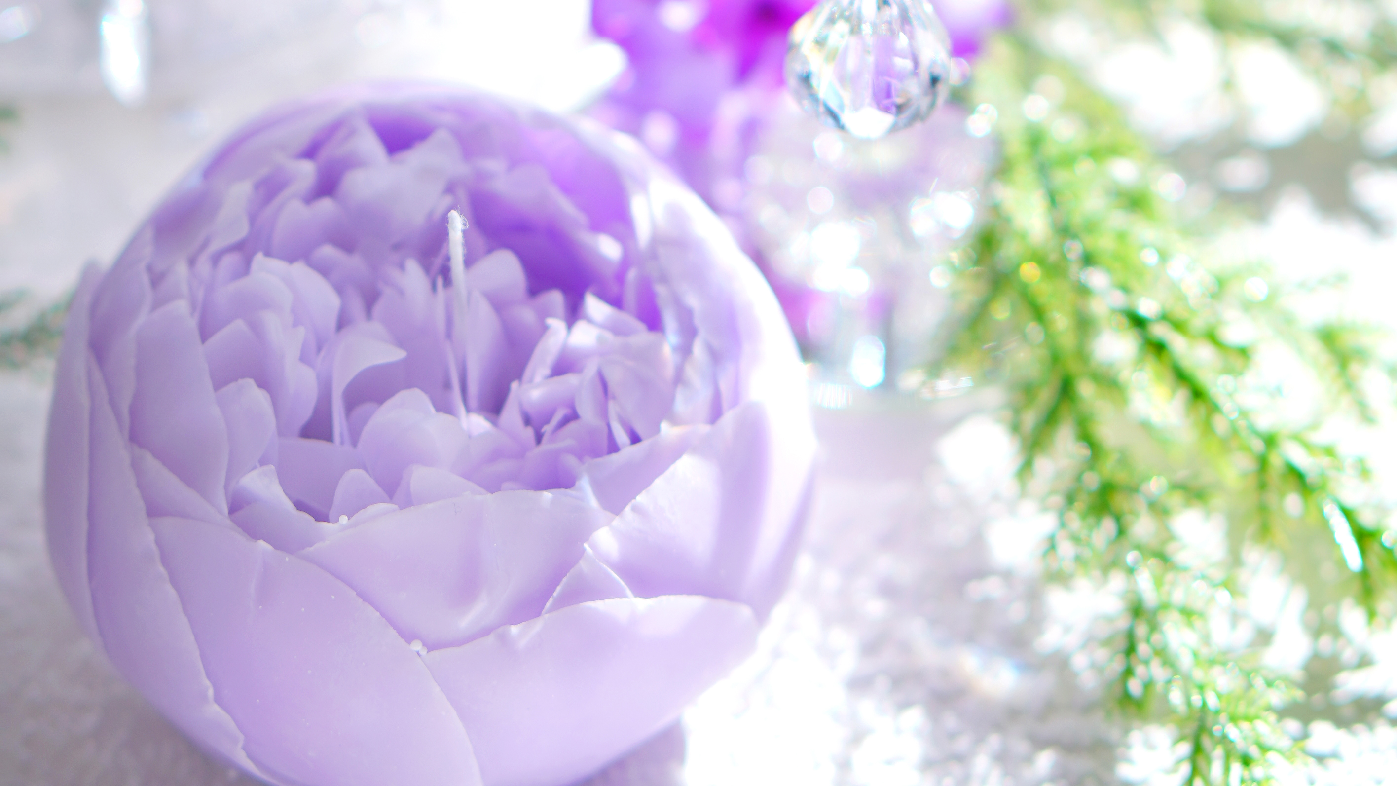 ホロリと溶ける姿が美しいピオニーキャンドル（フリル咲きタイプ・お色が選べます)の画像3